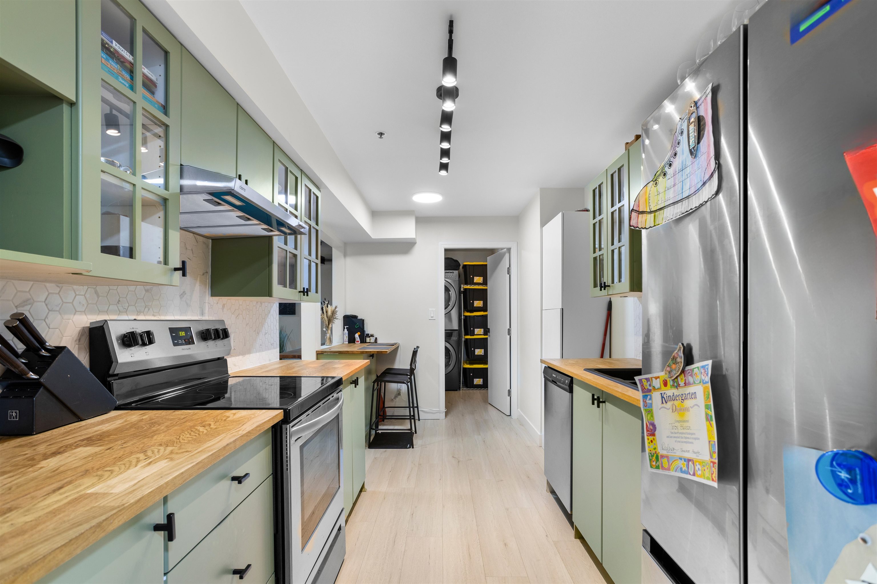 201 22351 ST. ANNE STREET, R3062540, BC,