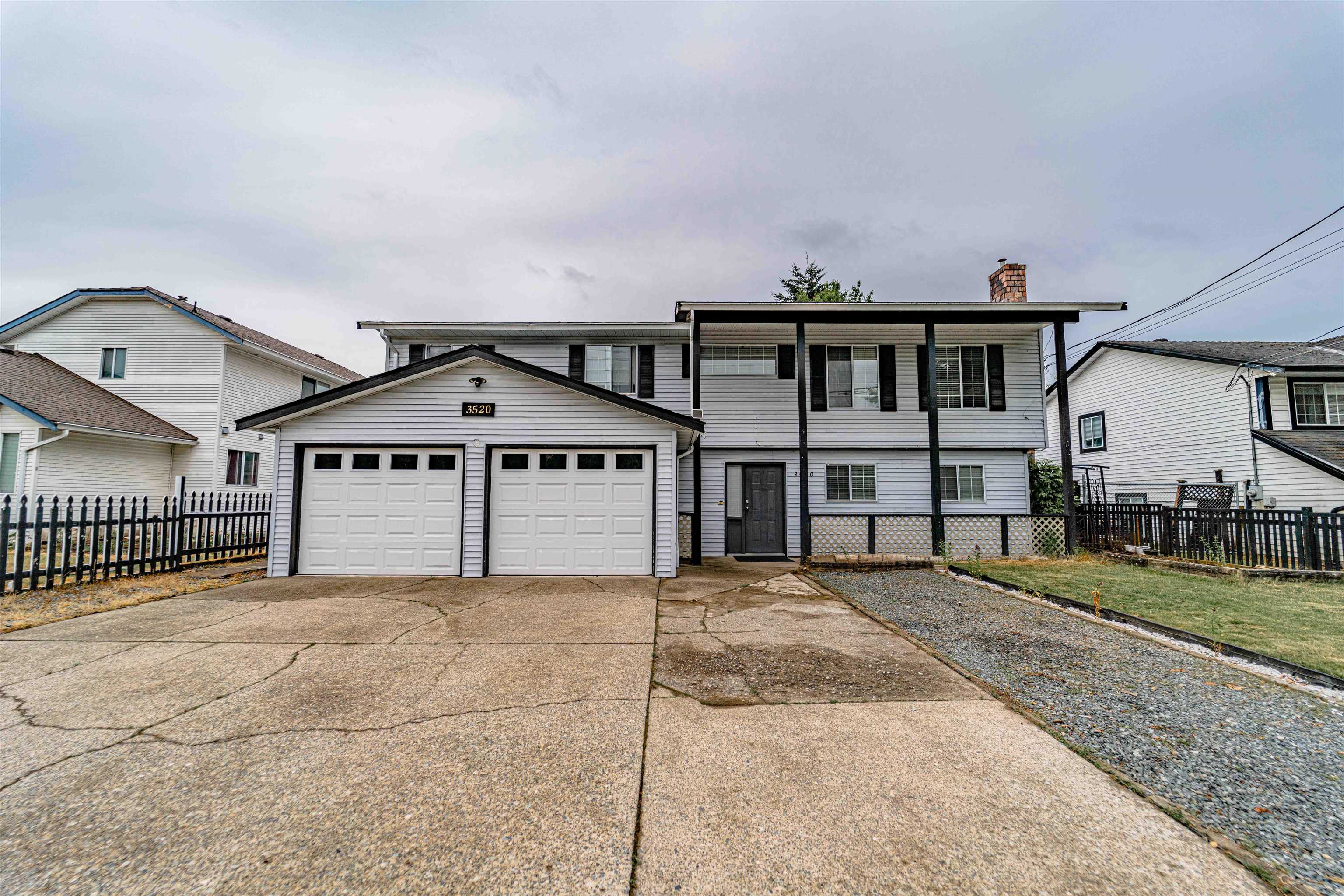 3520 CLEARBROOK ROAD, Abbotsford BC V2T 5B8, R3062580, BC,