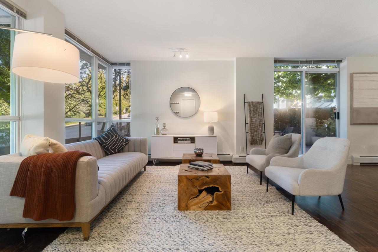 188 CHESTERFIELD AVENUE, North Vancouver BC V7M 0A4, R3062670, BC,