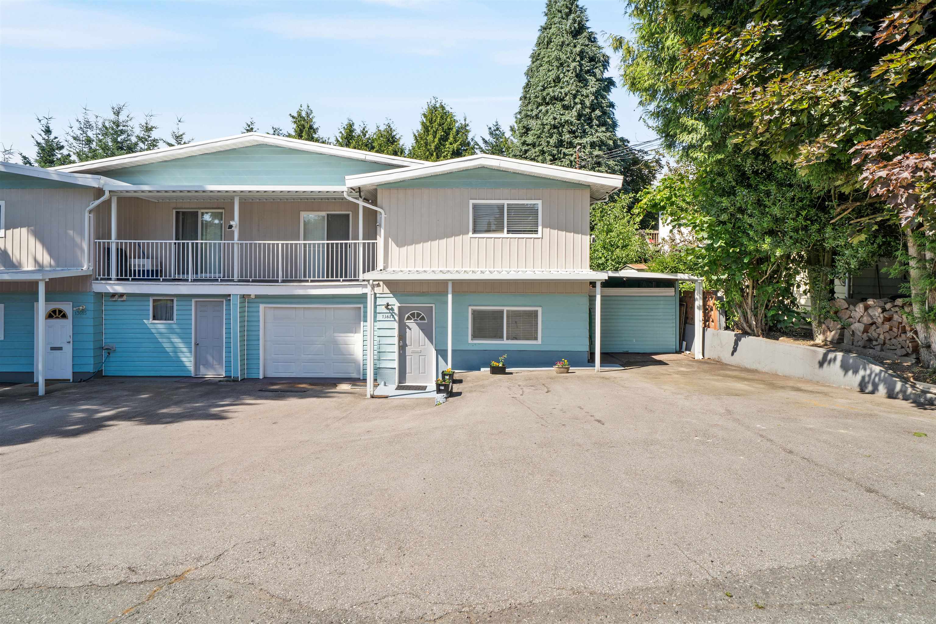 13687 112 AVENUE, Surrey BC V3R 2G4, R3062773, BC,