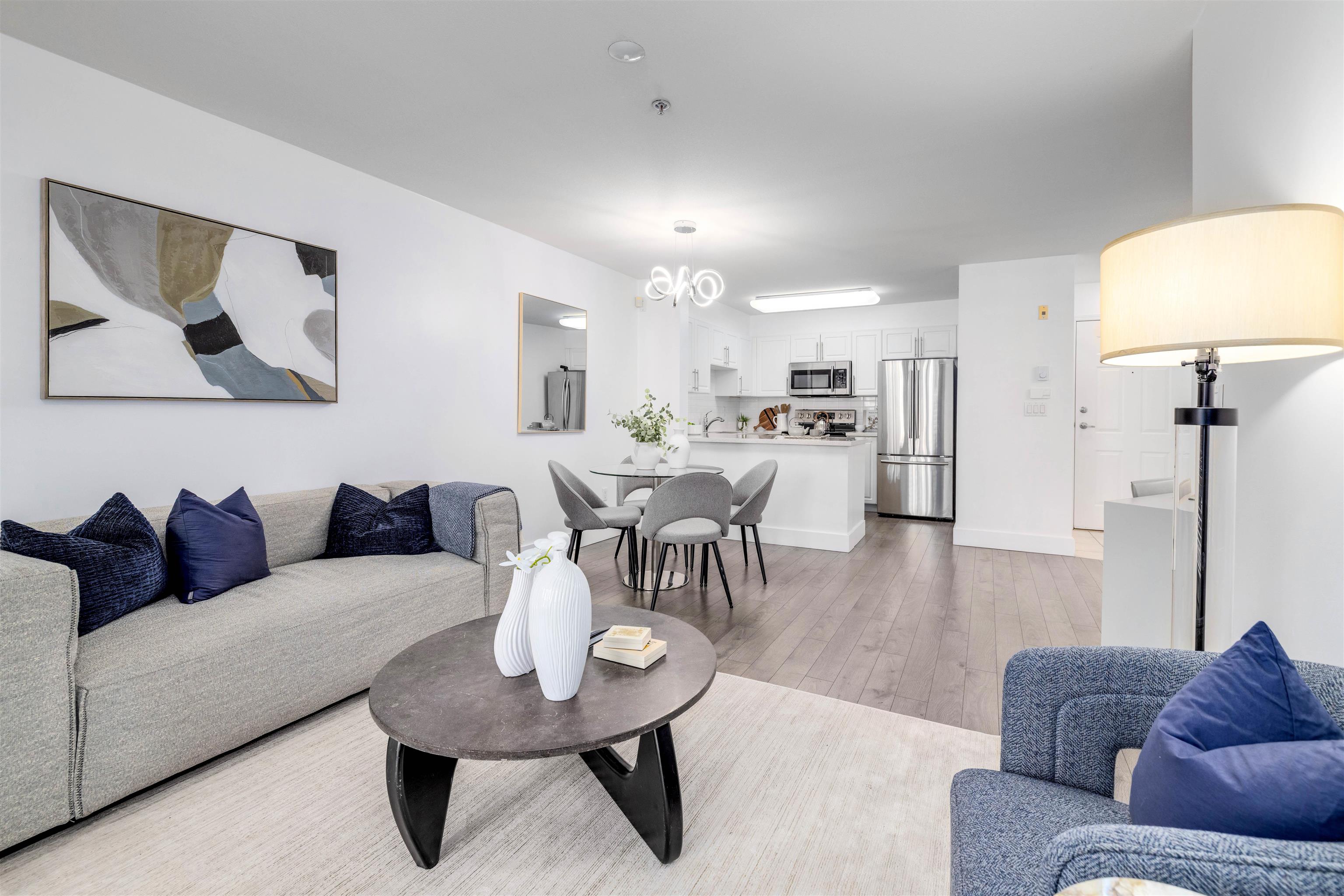 201 1363 56TH STREET, R3062818, BC,