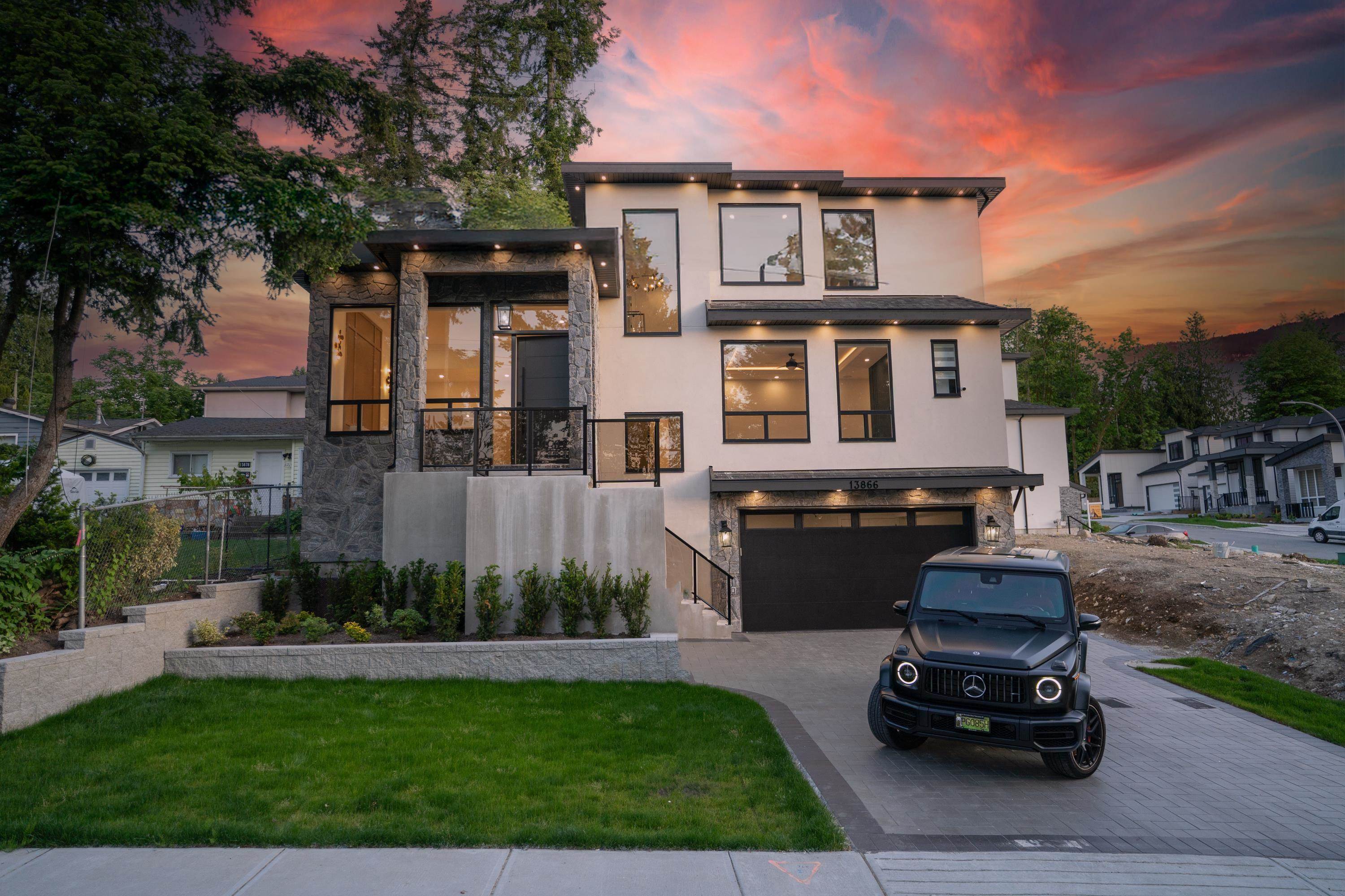 13866 115 AVENUE, Surrey BC V3R 2P3, R3063049, BC,