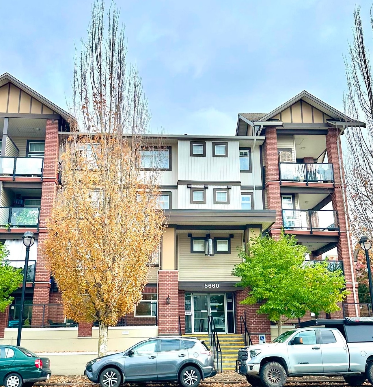 140 5660 201A STREET, R3063139, BC,