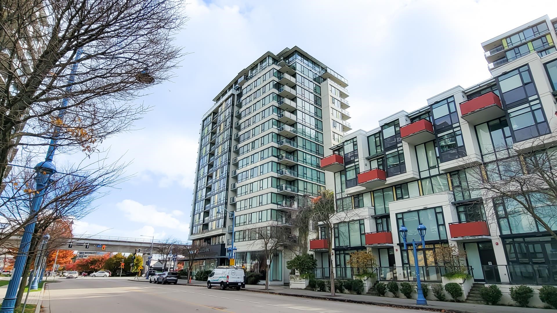 915 7988 ACKROYD ROAD, R3063142, BC,