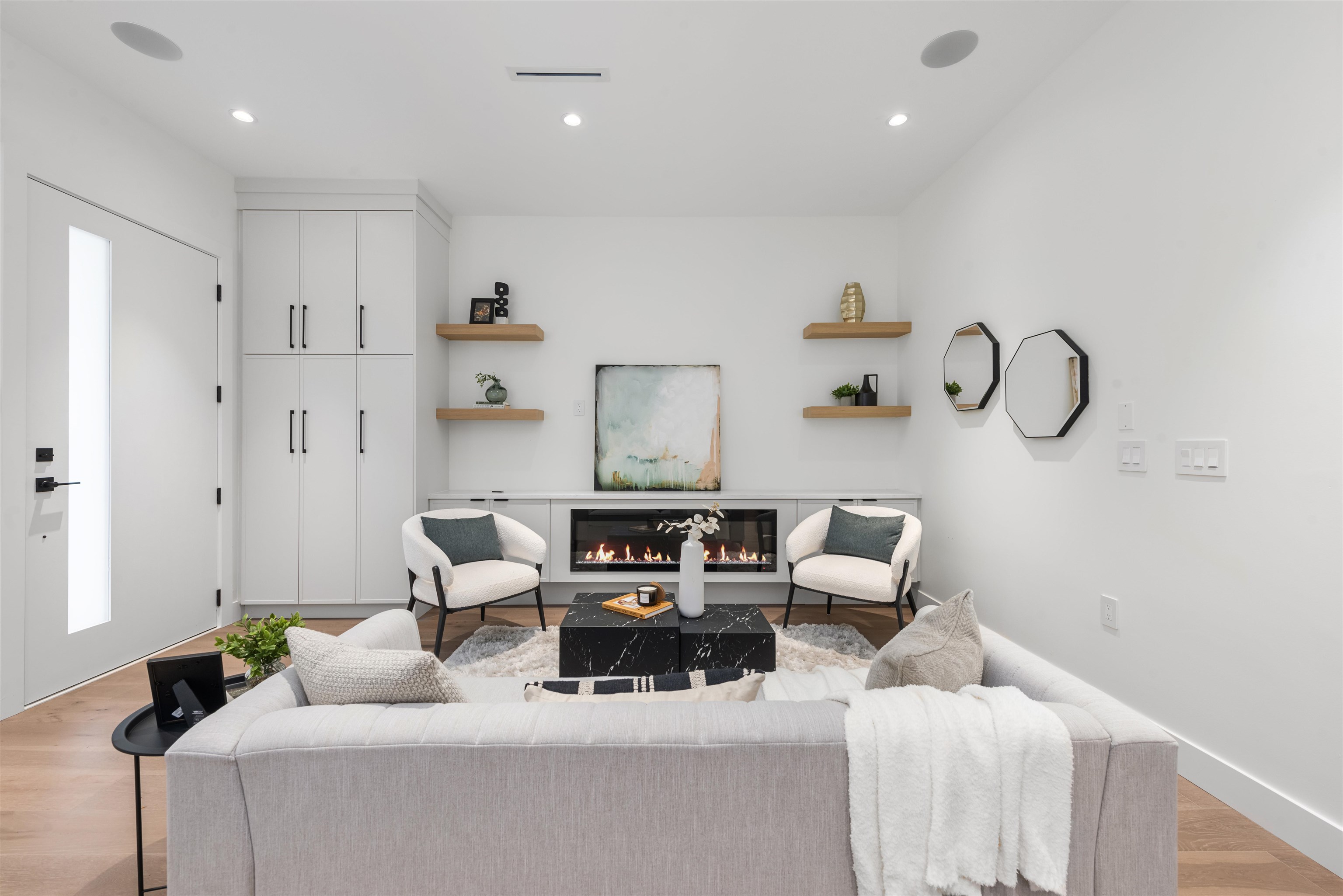 1 878 37 AVENUE, R3063292, BC,