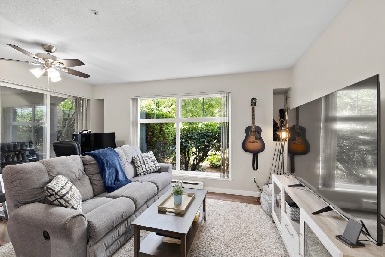 7 2021 CENTRAL AVENUE, R3063348, BC,