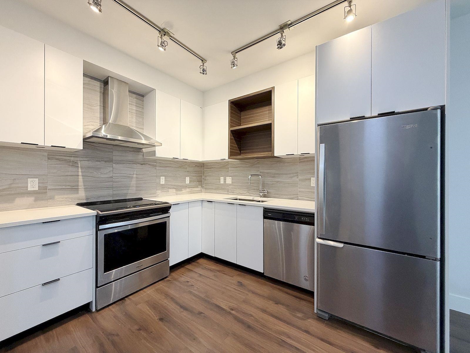 242 5355 LANE STREET, R3063378, BC,