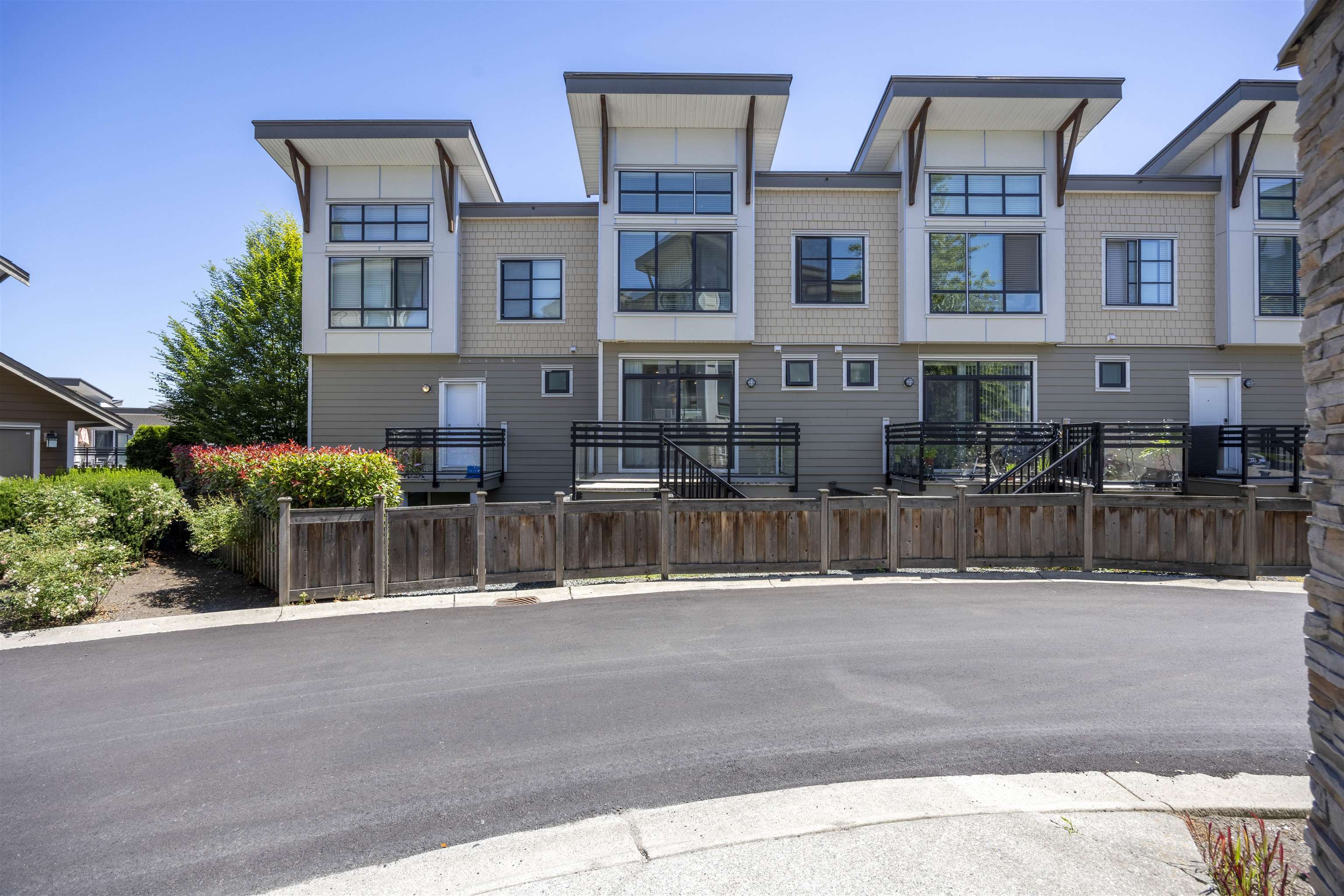 11 9989 BARNSTON DRIVE, R3063493, BC,