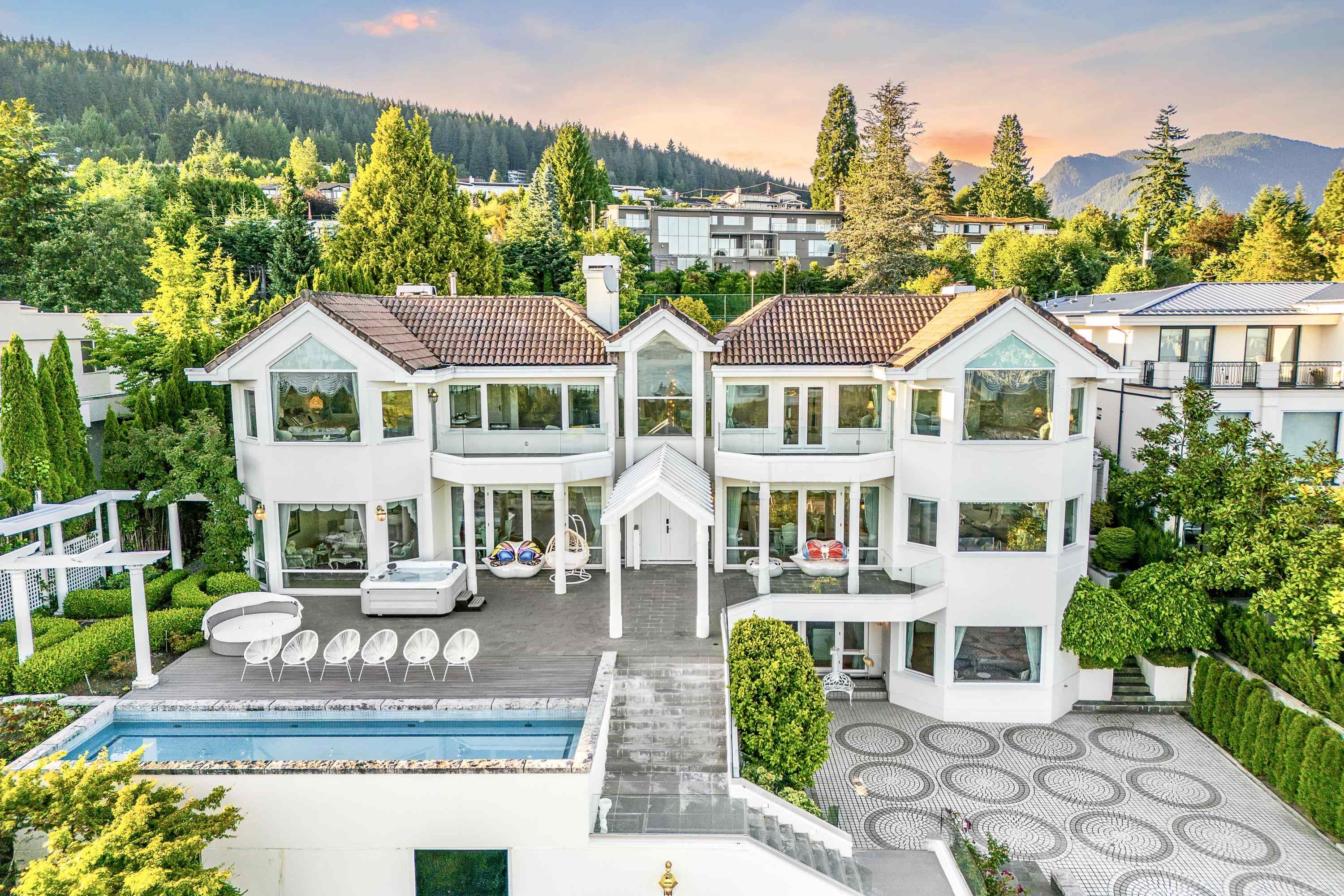 965 KING GEORGES WAY, West Vancouver BC V7S 1S6, R3063577, BC,