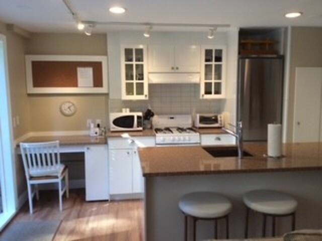 Garden Suite 2233 ALDEN LANE, R3063749, BC,