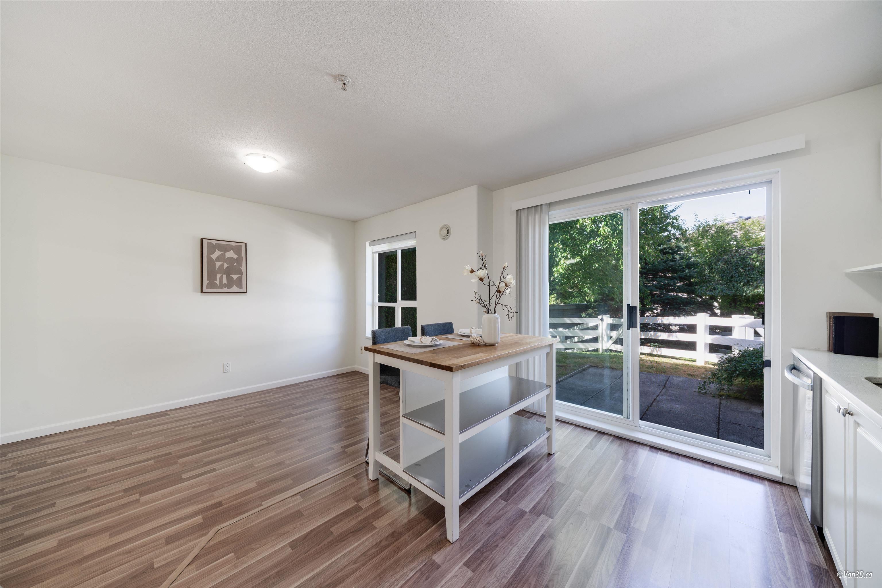 41 8930 WALNUT GROVE DRIVE, R3063779, BC,