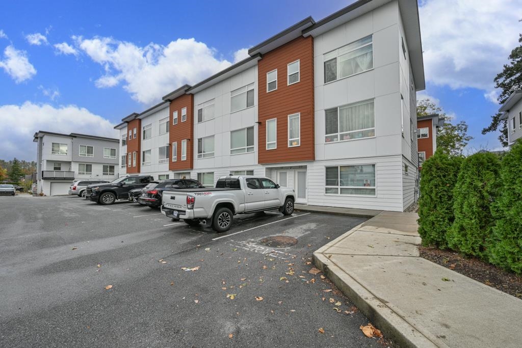 23 27640 LANTERN AVENUE, R3063916, BC,