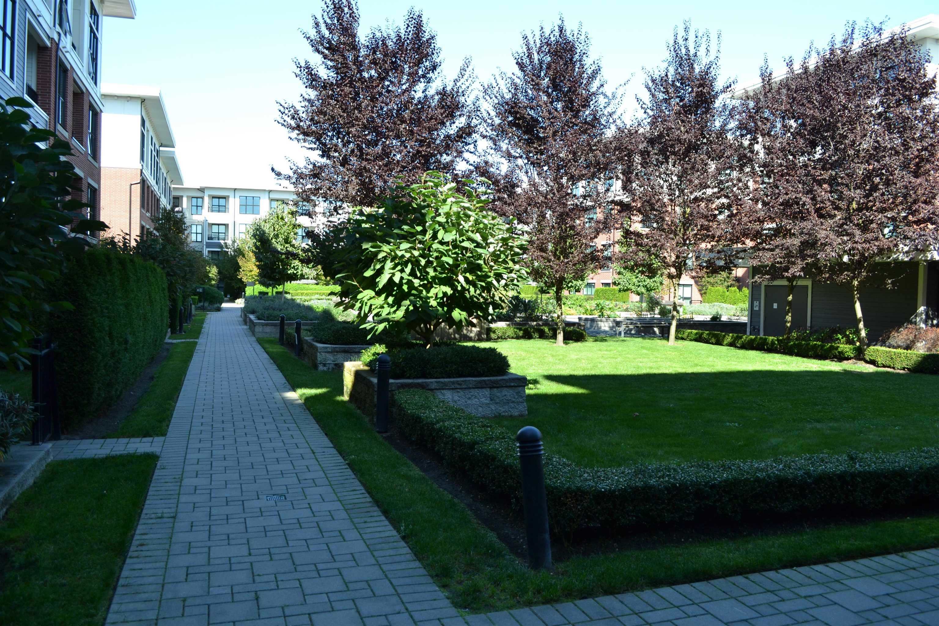 126 9500 TOMICKI AVENUE, R3064009, BC,