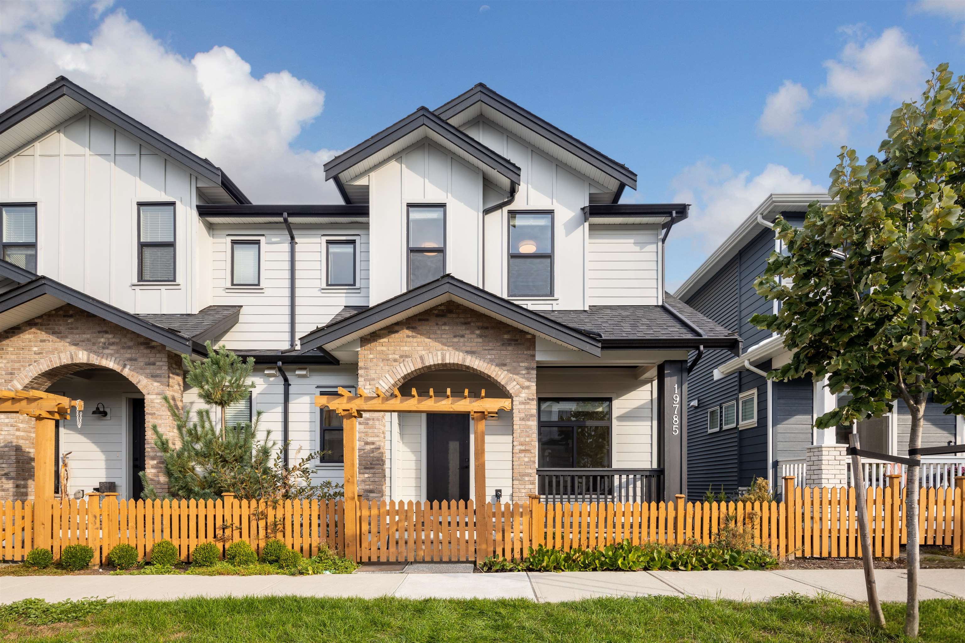 19785 75A AVENUE, Langley BC V2Y 5K2, R3064127, BC,