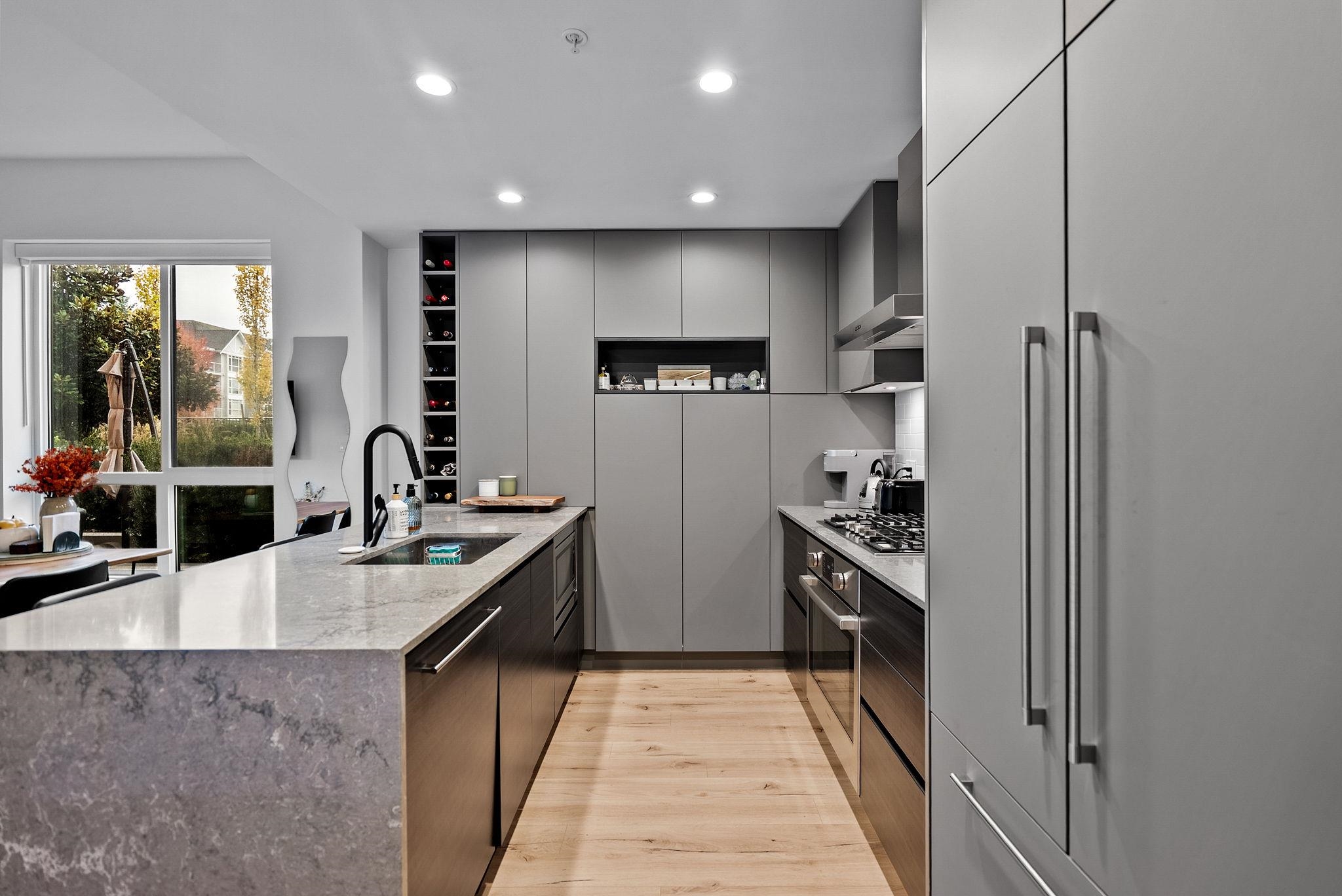 205 55 KLAHANIE DRIVE, R3064305, BC,