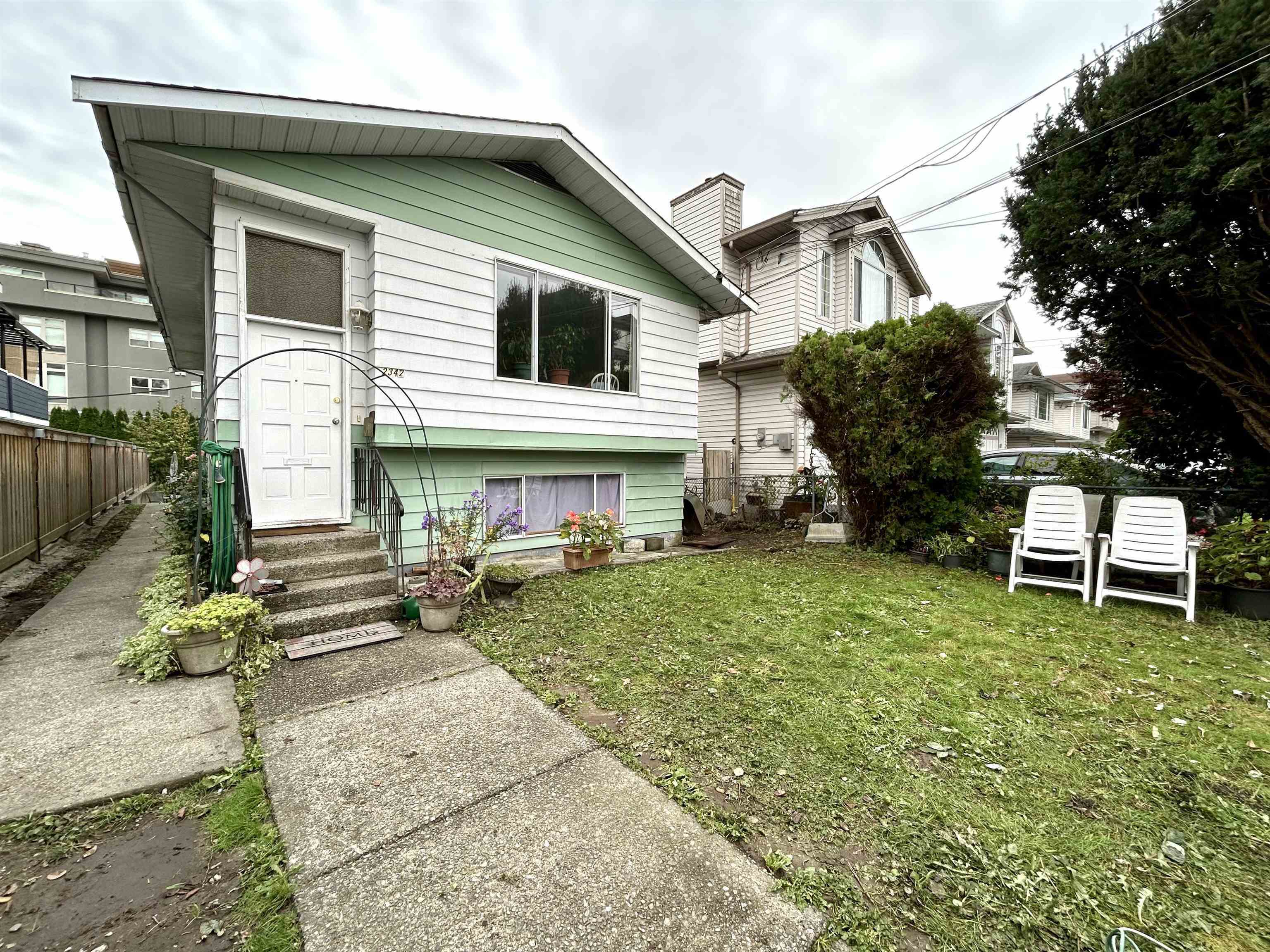2342 KELLY AVENUE, Port Coquitlam BC V3C 1Y2, R3064400, BC,