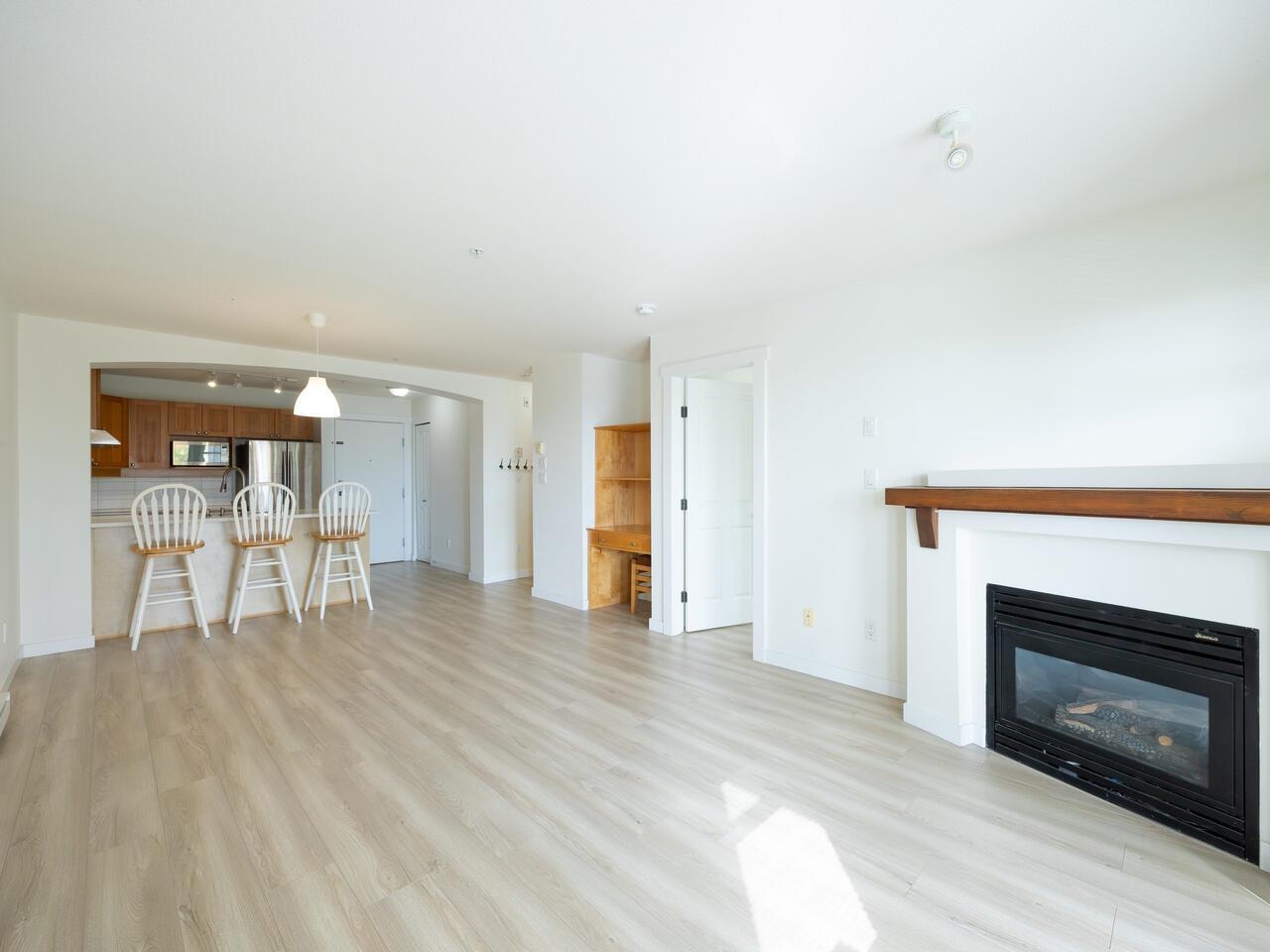 208 1420 PARKWAY BOULEVARD, R3064403, BC,