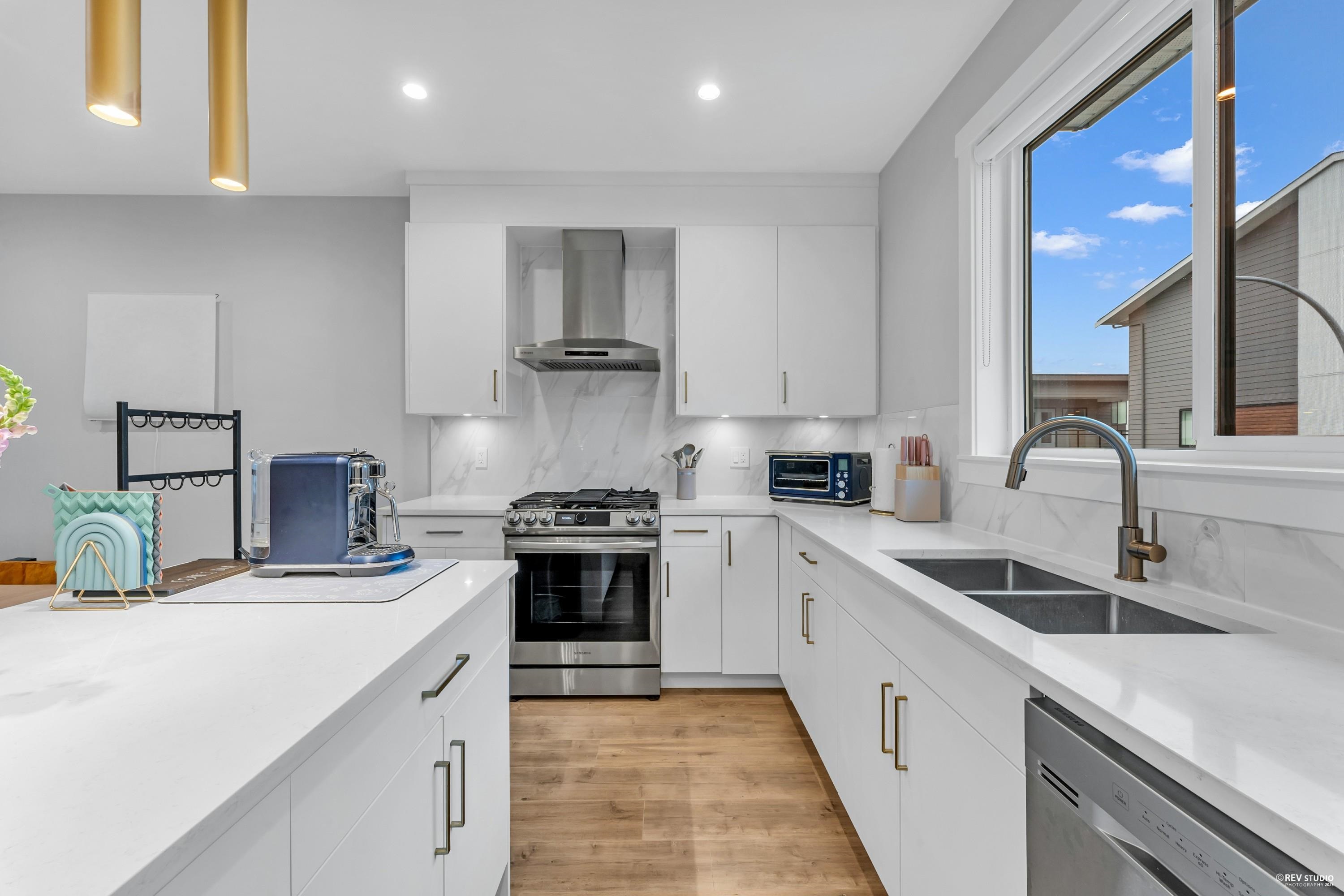 48 1639 162 STREET, R3064428, BC,