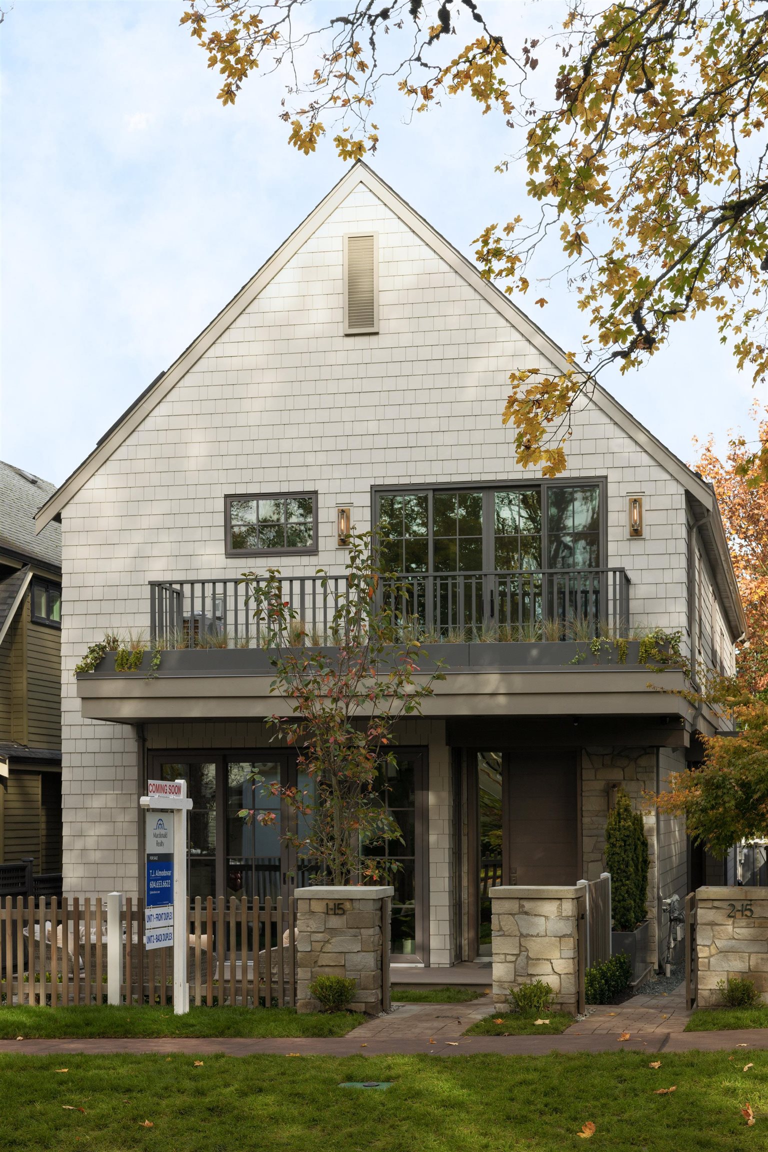 2 15 20TH AVENUE, R3064449, BC,