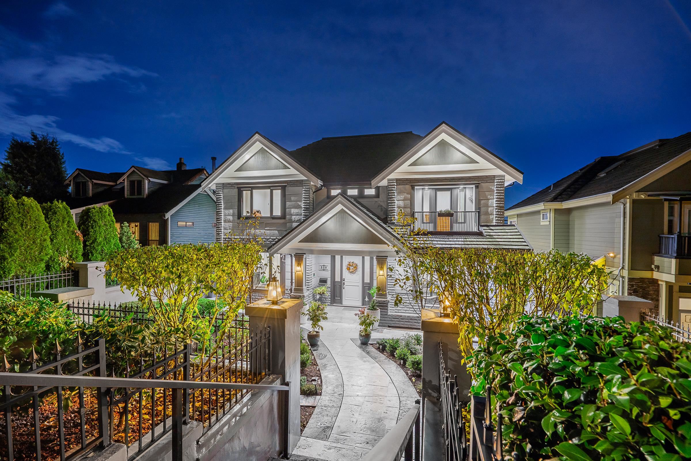 559 E 4TH STREET, North Vancouver BC V7L 1J7, R3064477, BC,