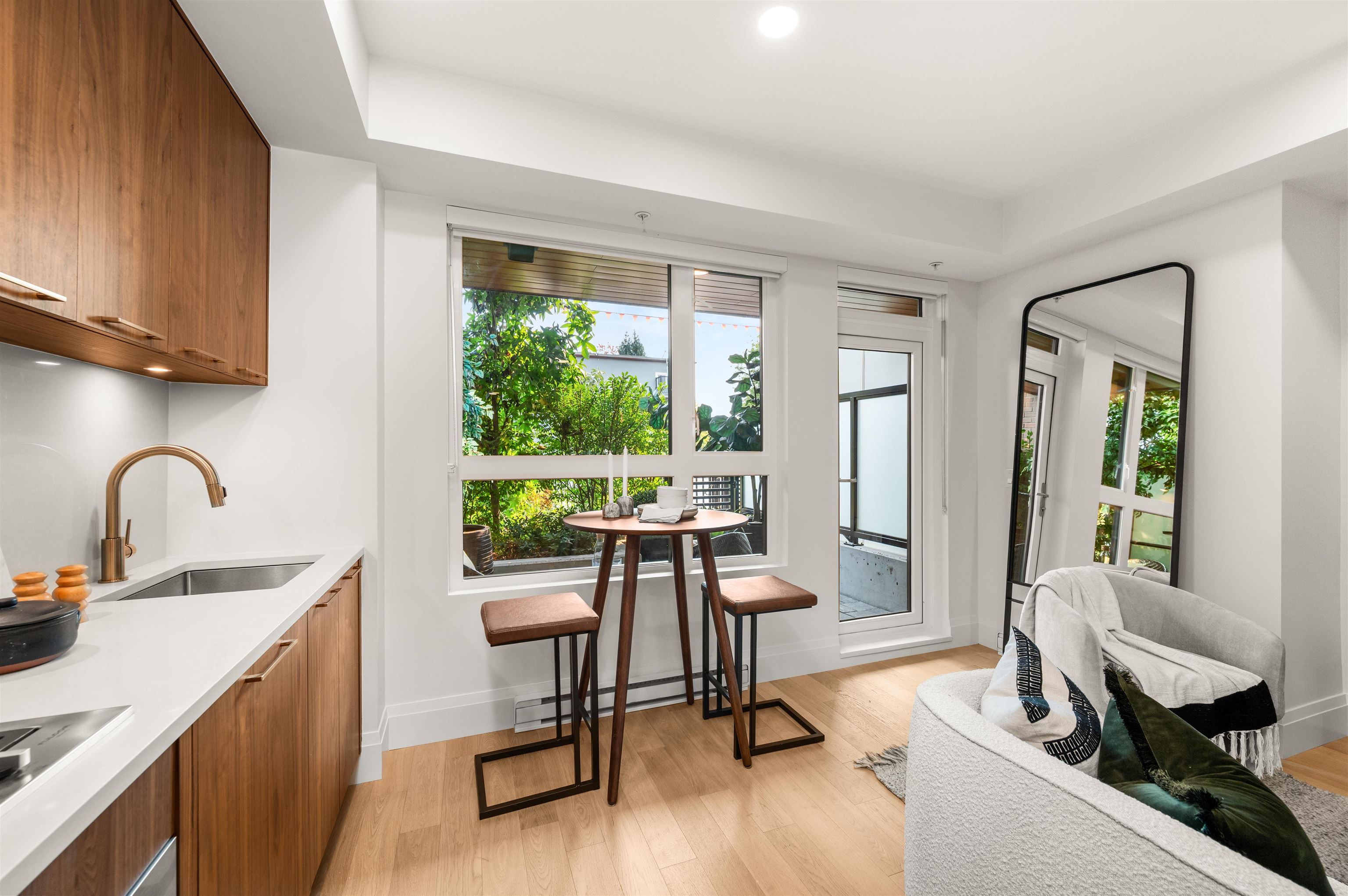 106 2550 GARDEN DRIVE, R3064493, BC,