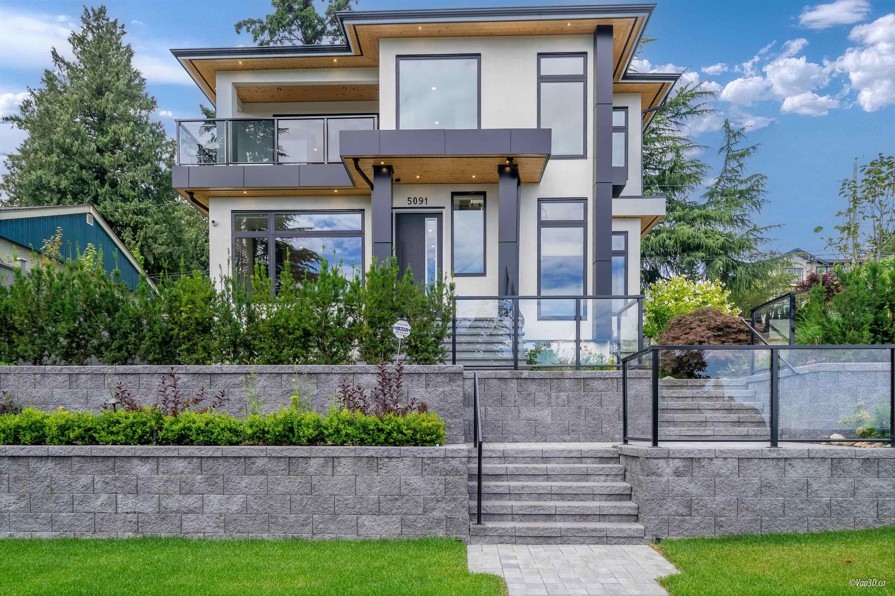 5091 PATRICK STREET, Burnaby BC V5J 3A7, R3064667, BC,