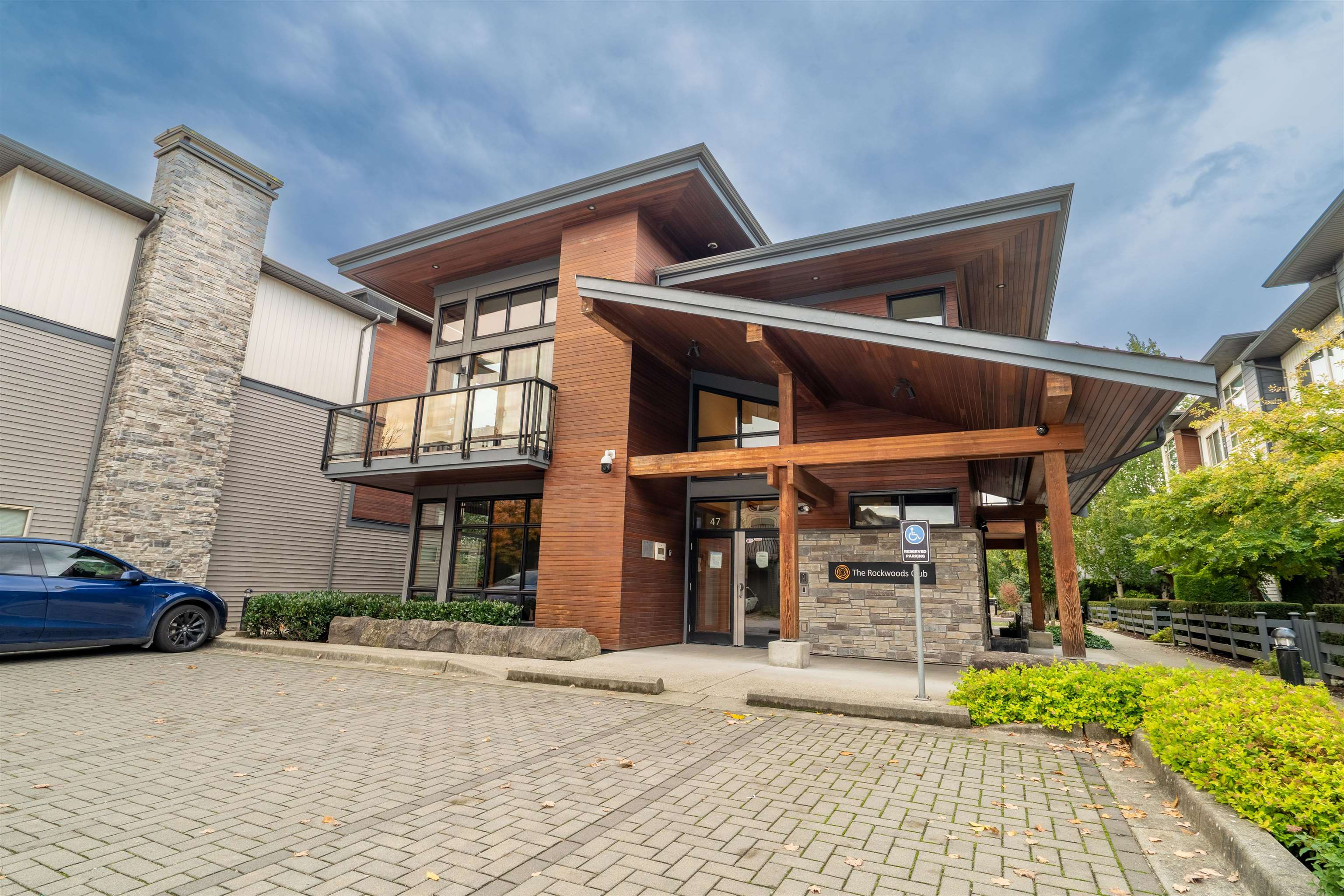 8 8473 163 STREET, R3064796, BC,