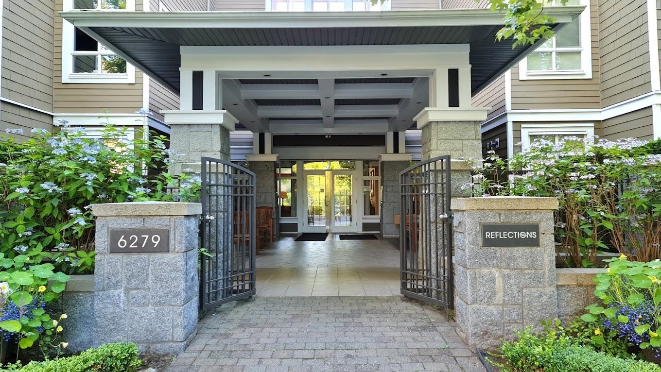 214 6279 EAGLES DRIVE, R3064832, BC,