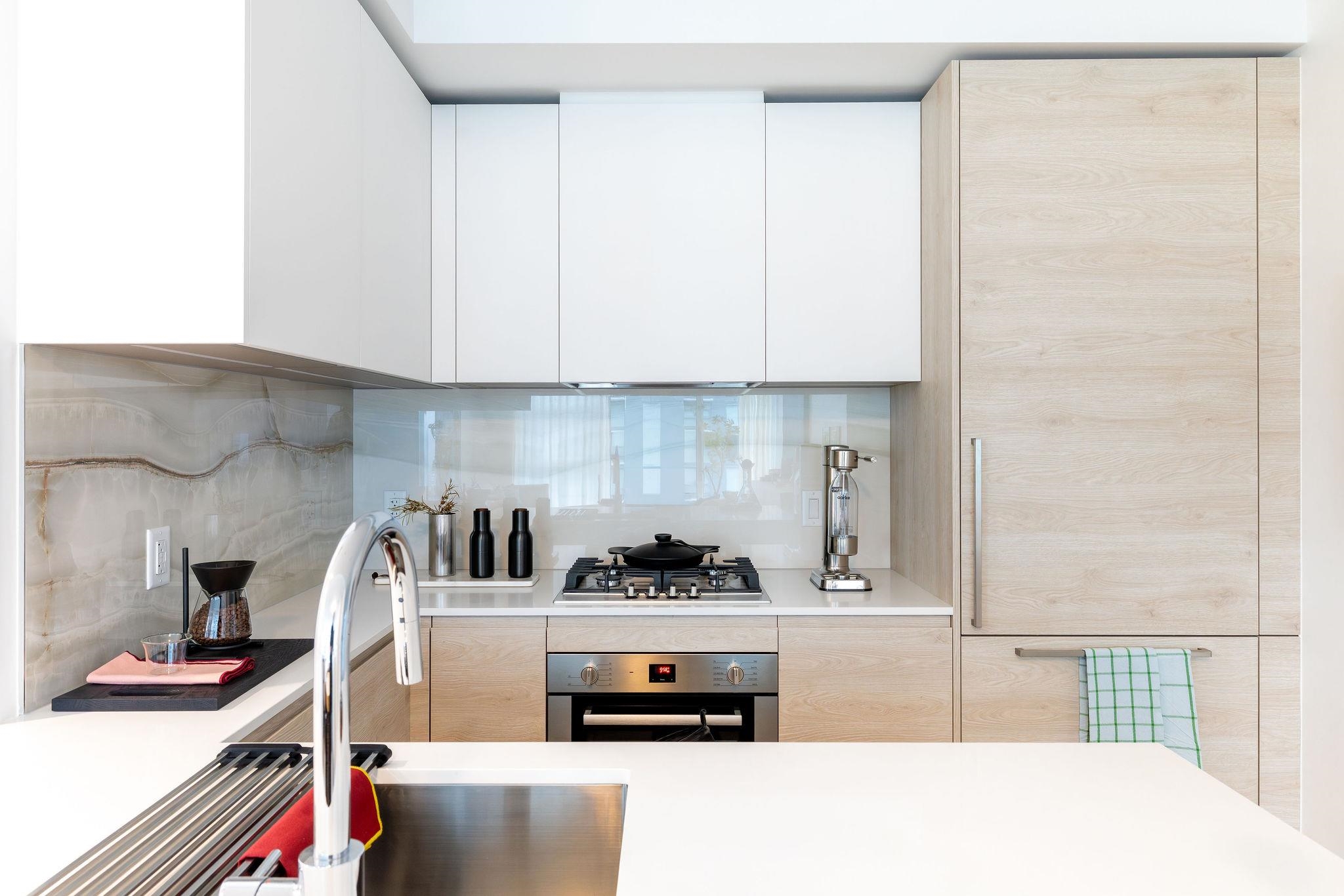 2806 660 QUAYSIDE DRIVE, R3064875, BC,