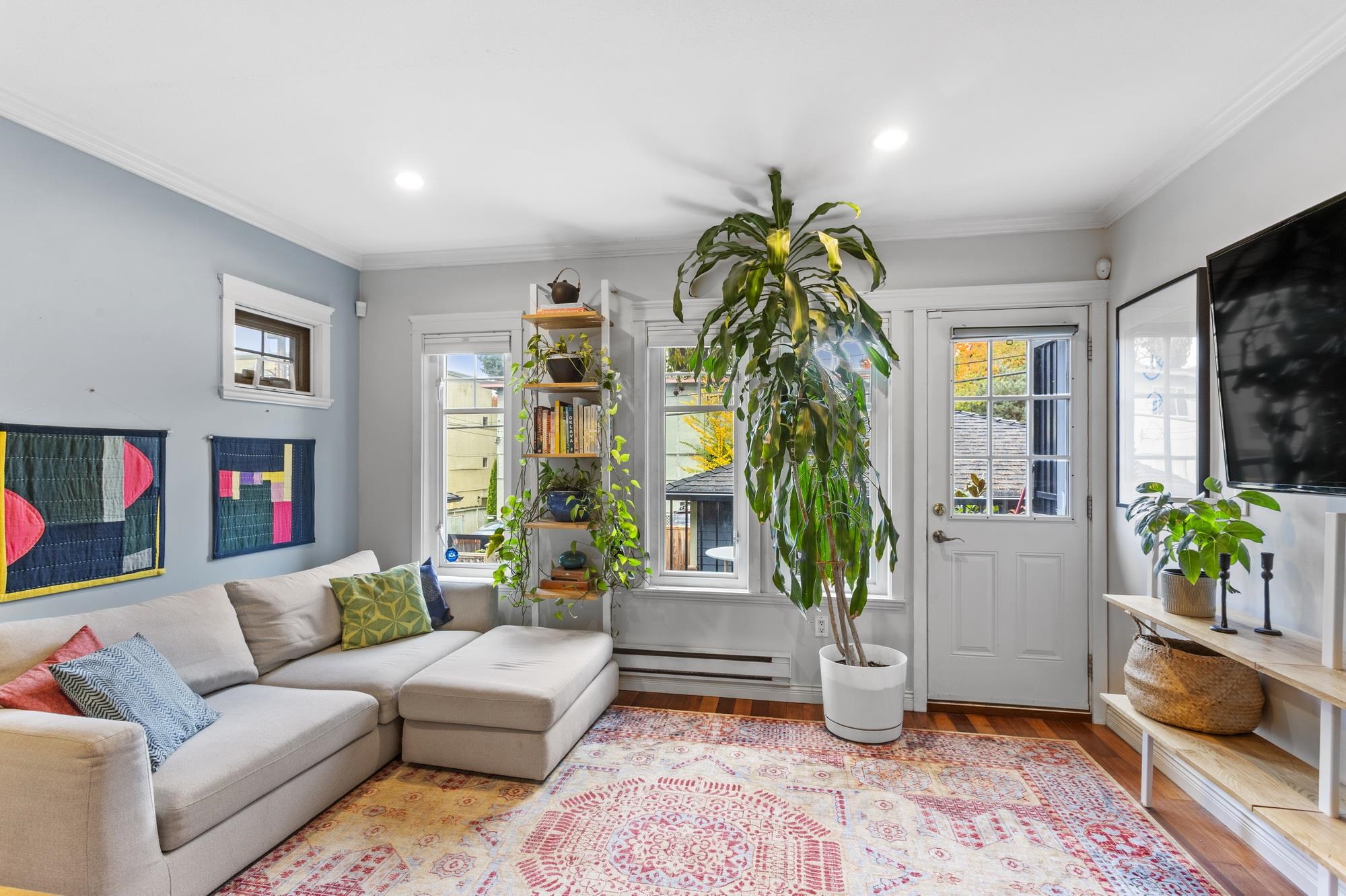 1743 FRANCES STREET, Vancouver BC V5L 1Z5, R3064881, BC,