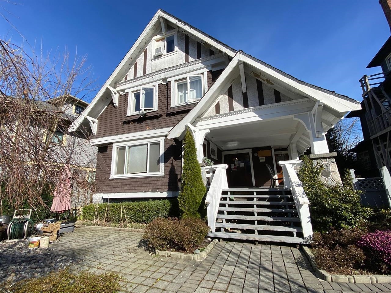 387 W 13TH AVENUE, Vancouver BC V5Y 1W2, R3064941, BC,