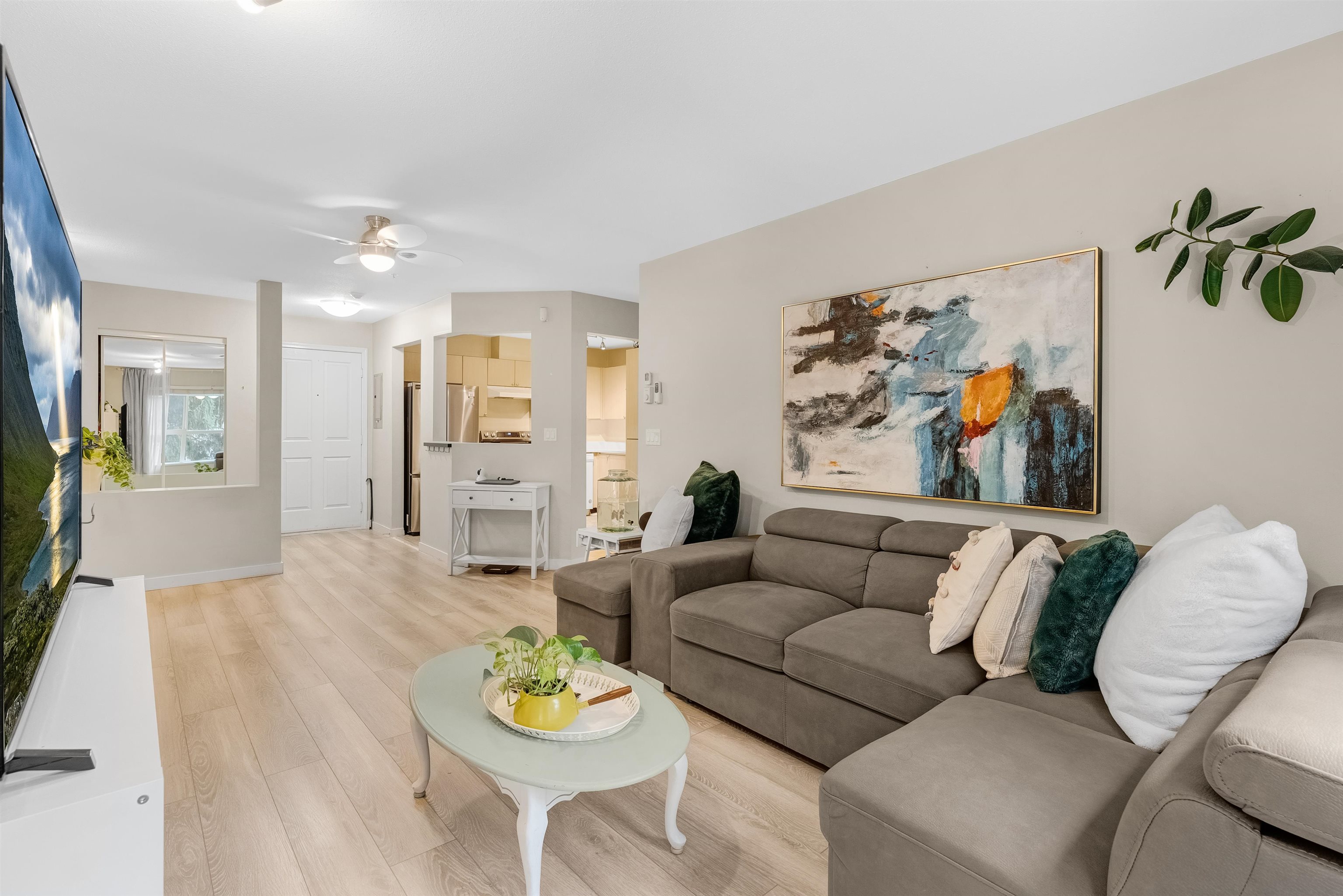 207 10186 155 STREET, R3064958, BC,