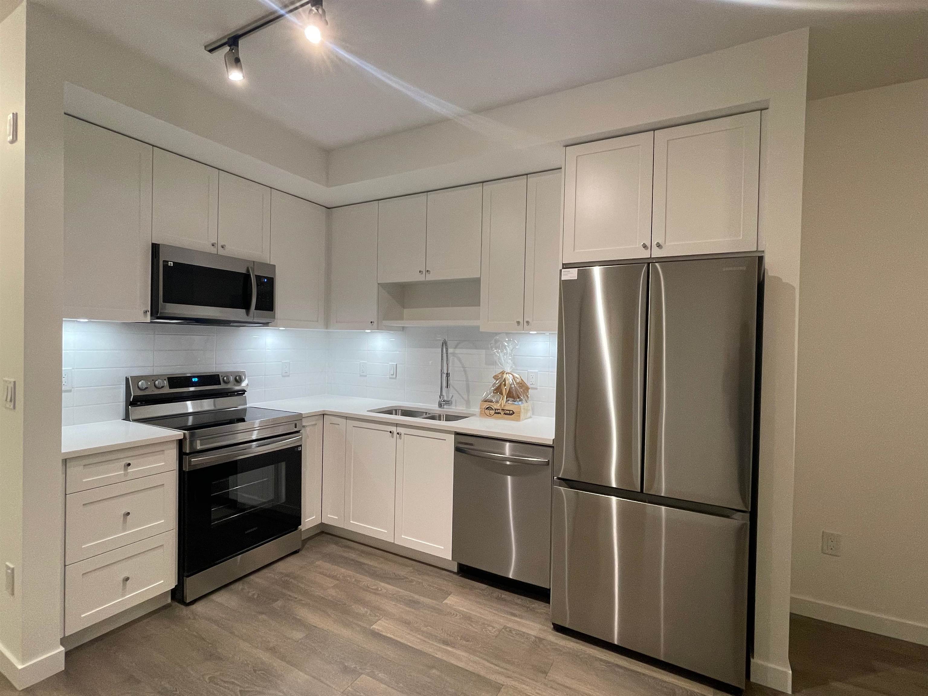 509 8509 158 STREET, R3064966, BC,