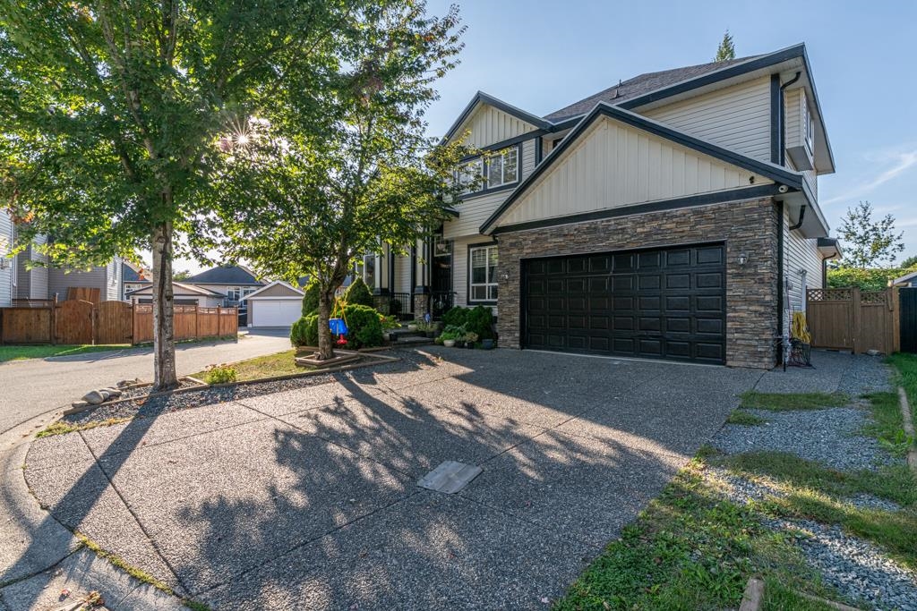 MLS® listing #R3065041 for sale located at 27733 SIGNAL COURT, Abbotsford BC V4X 0A4