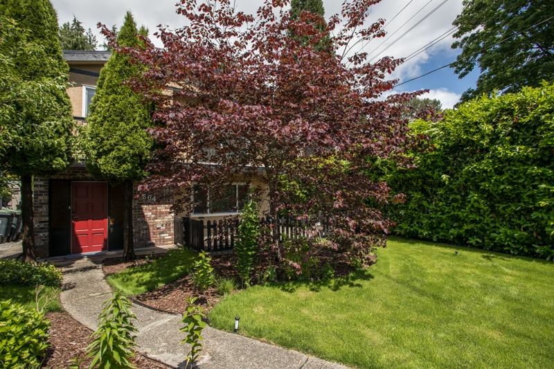 1564 HOPE ROAD, North Vancouver BC V7P 1W9, R3065146, BC,