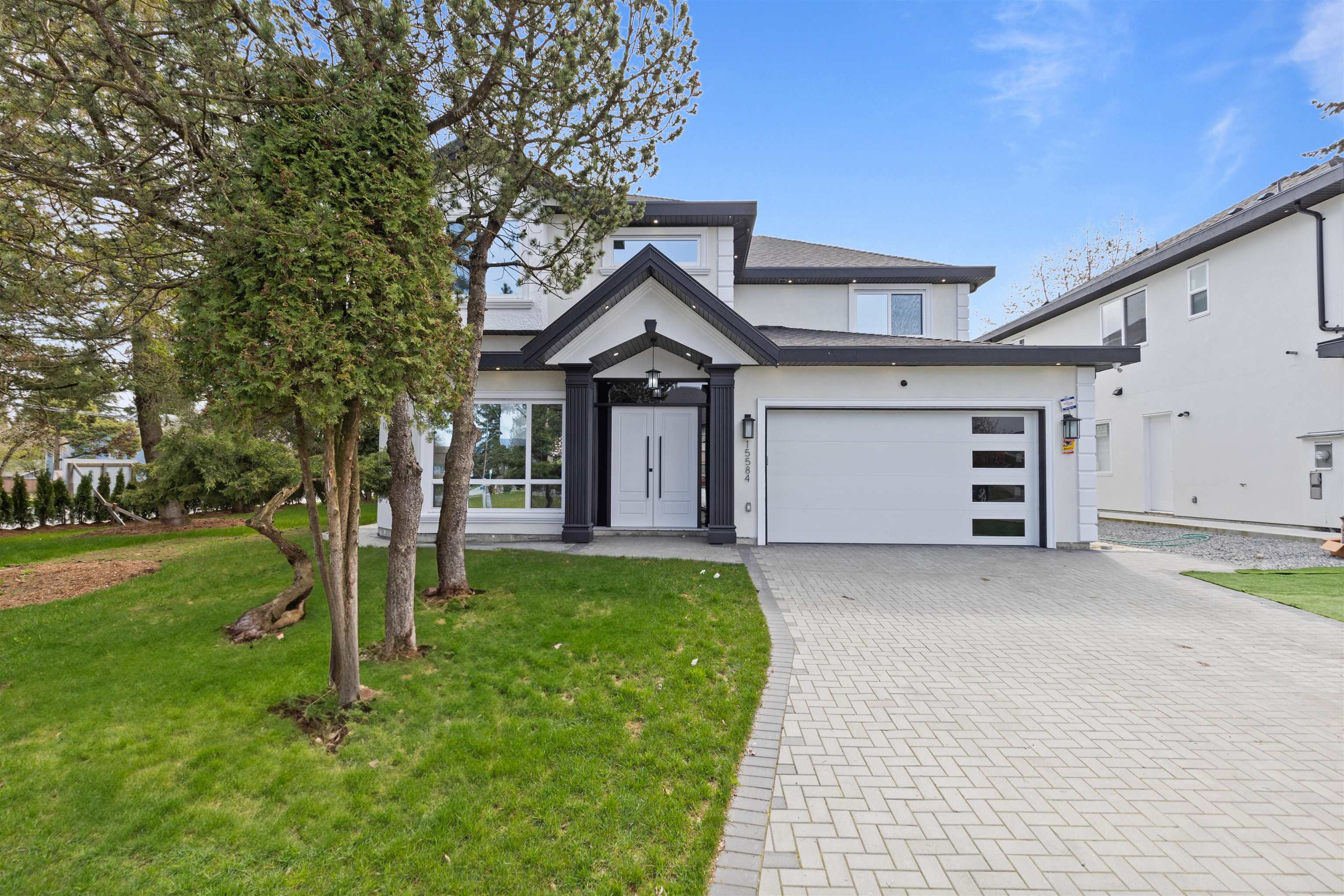 15584 89B AVENUE, Surrey BC V3R 4K9, R3065196, BC,