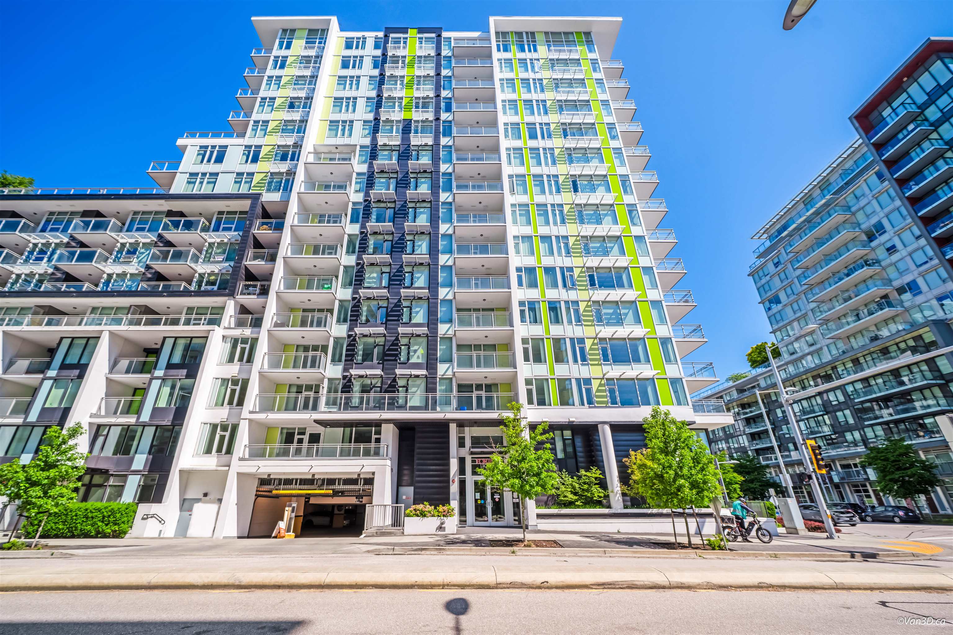 617 8699 HAZELBRIDGE WAY, R3065202, BC,