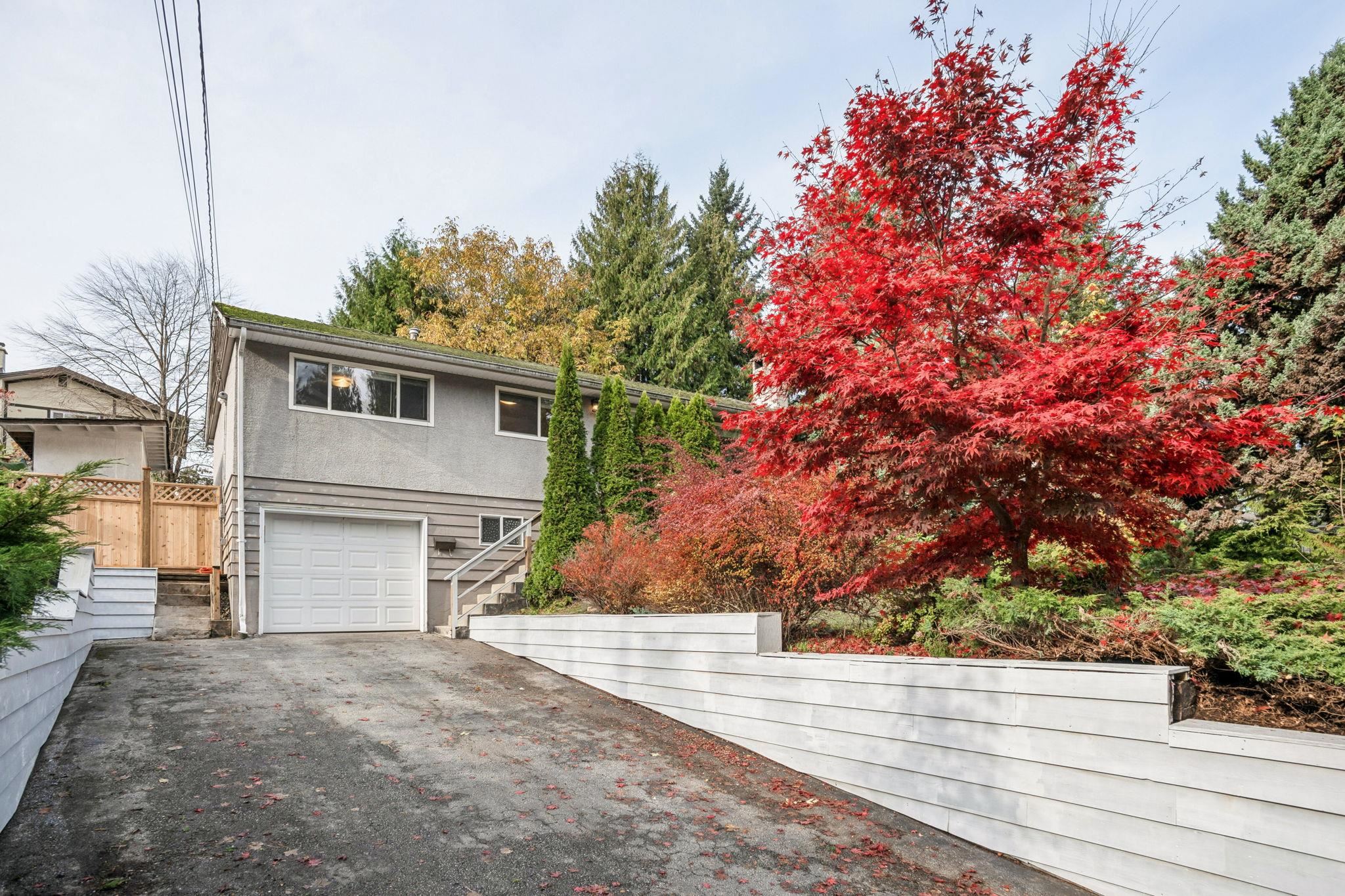 211 CLEARVIEW DRIVE, Port Moody BC V3H 2S7, R3065229, BC,