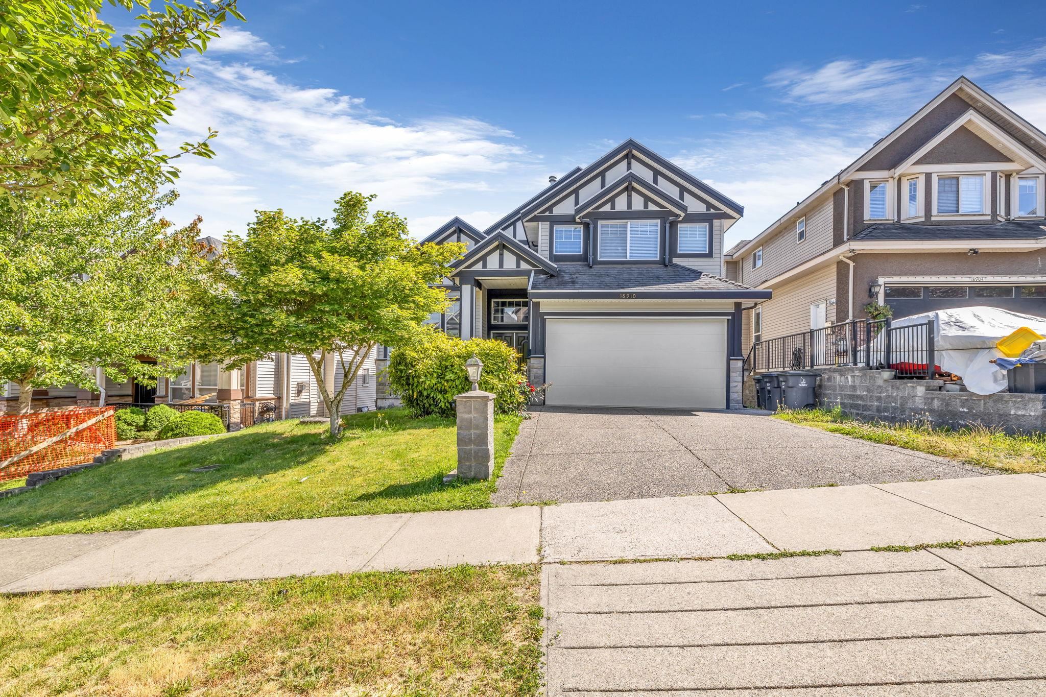 18910 55 AVENUE, Surrey BC V3S 6W7, R3065256, BC,