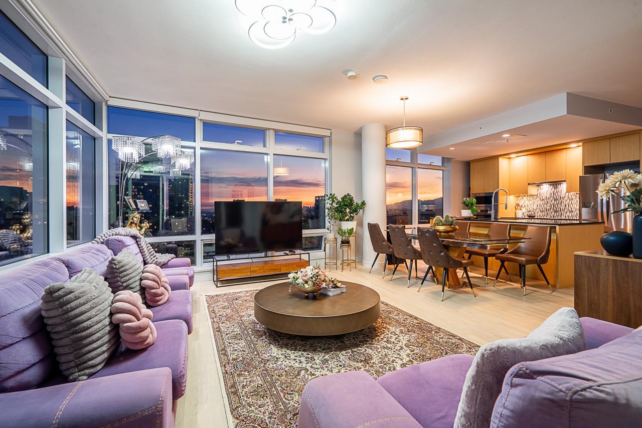 2706 13495 CENTRAL AVENUE, R3065306, BC,