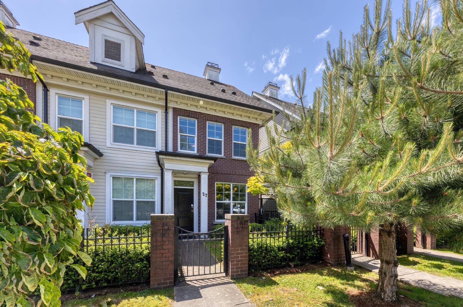 27 7458 BRITTON STREET, R3065313, BC,