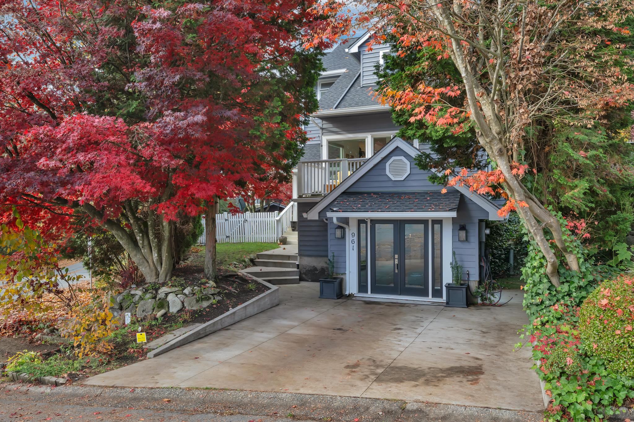 961 NOONS CREEK DRIVE, Port Moody BC V3H 4H1, R3065617, BC,