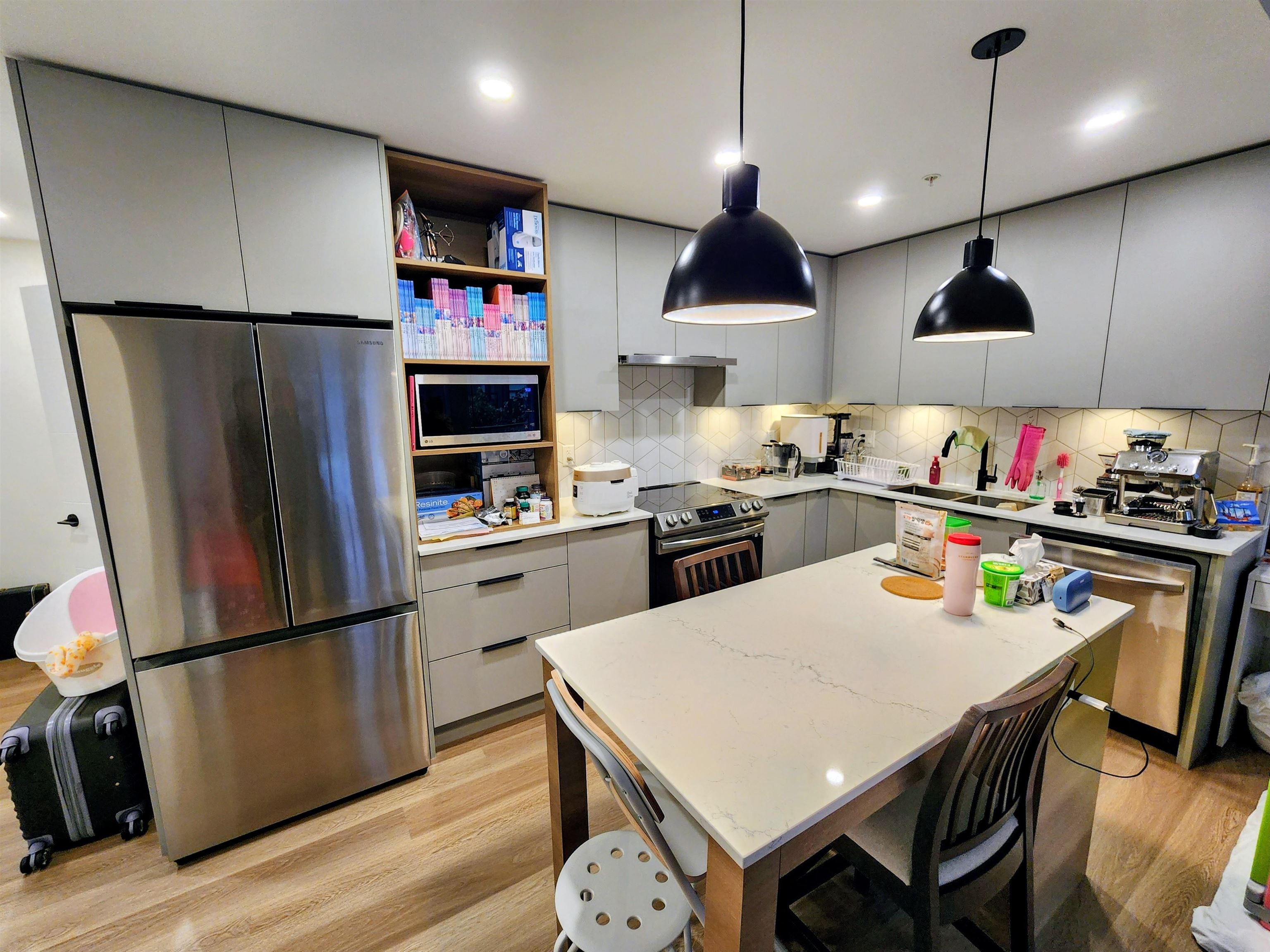 201 10778 138 STREET, R3065686, BC,