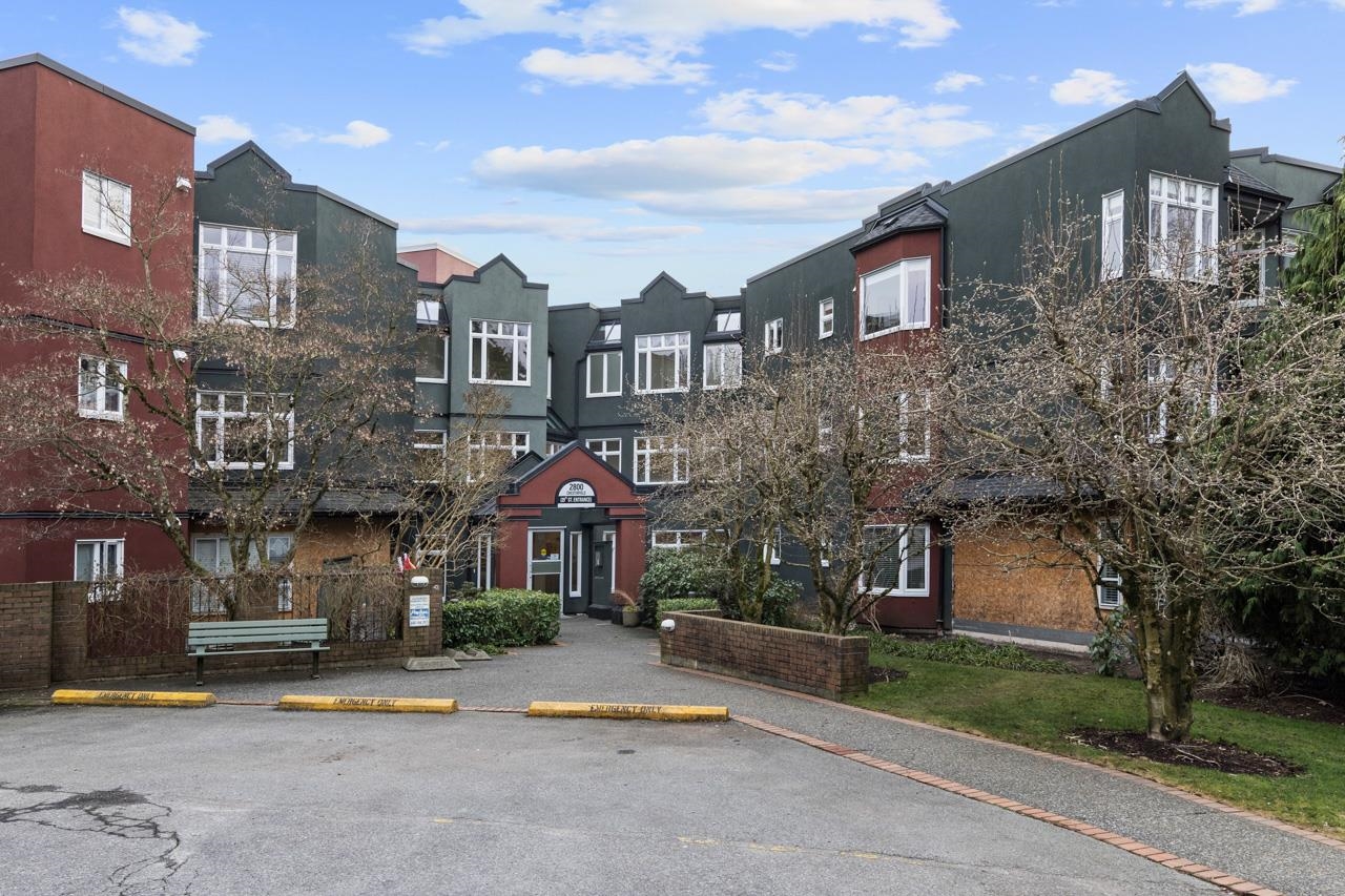 314 121 29TH STREET, R3065782, BC,