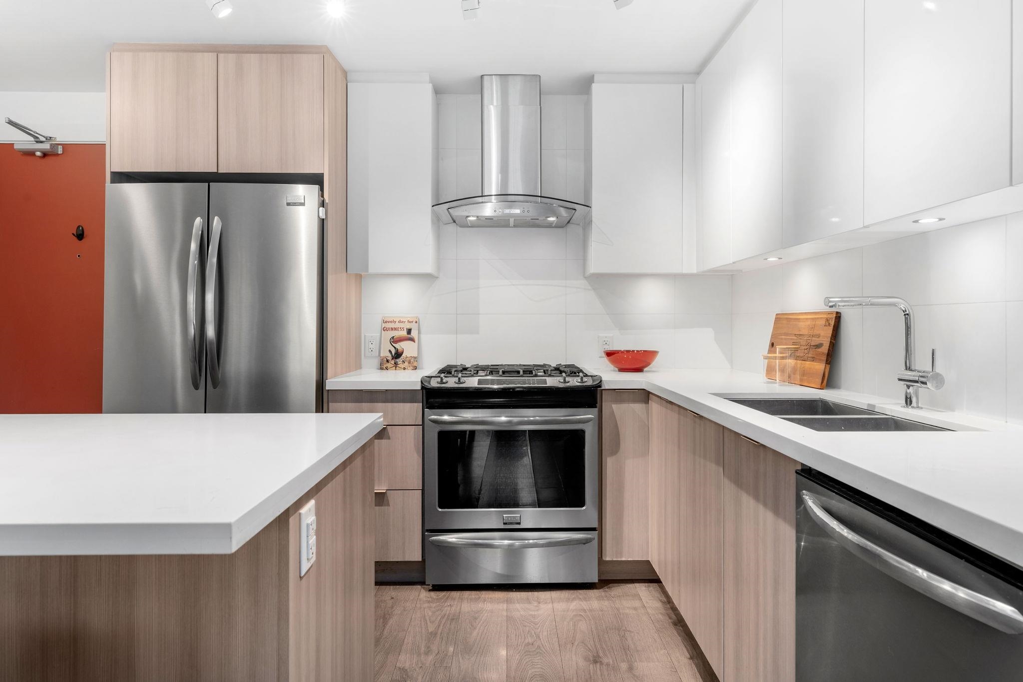 420 3602 ALDERCREST DRIVE, R3066057, BC,