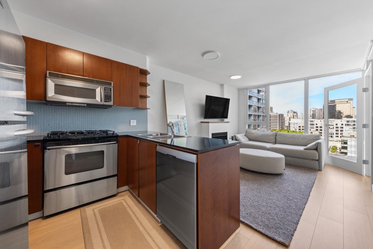 1102 822 SEYMOUR STREET, R3066071, BC,