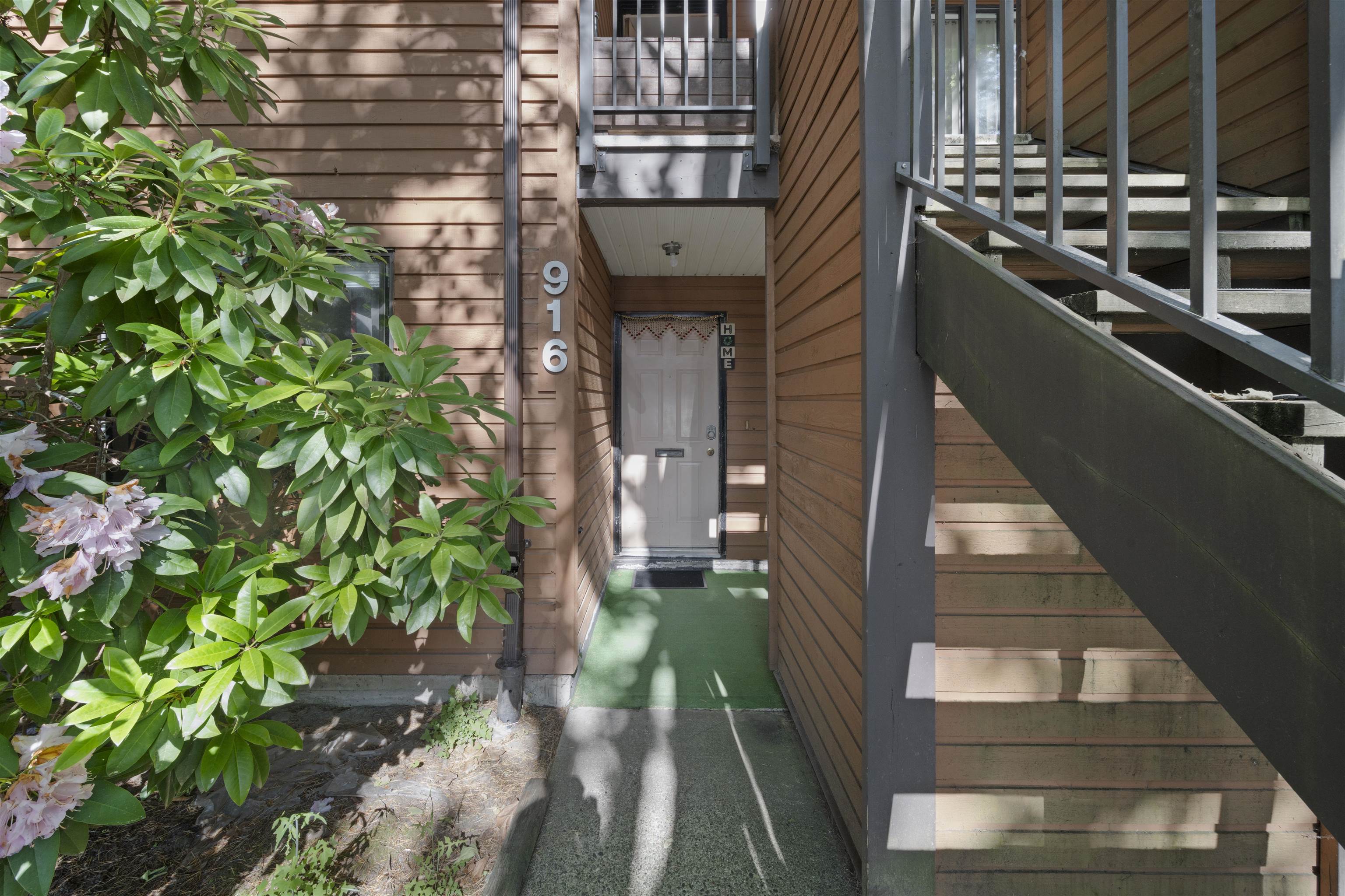 916 10620 150 STREET, R3066090, BC,