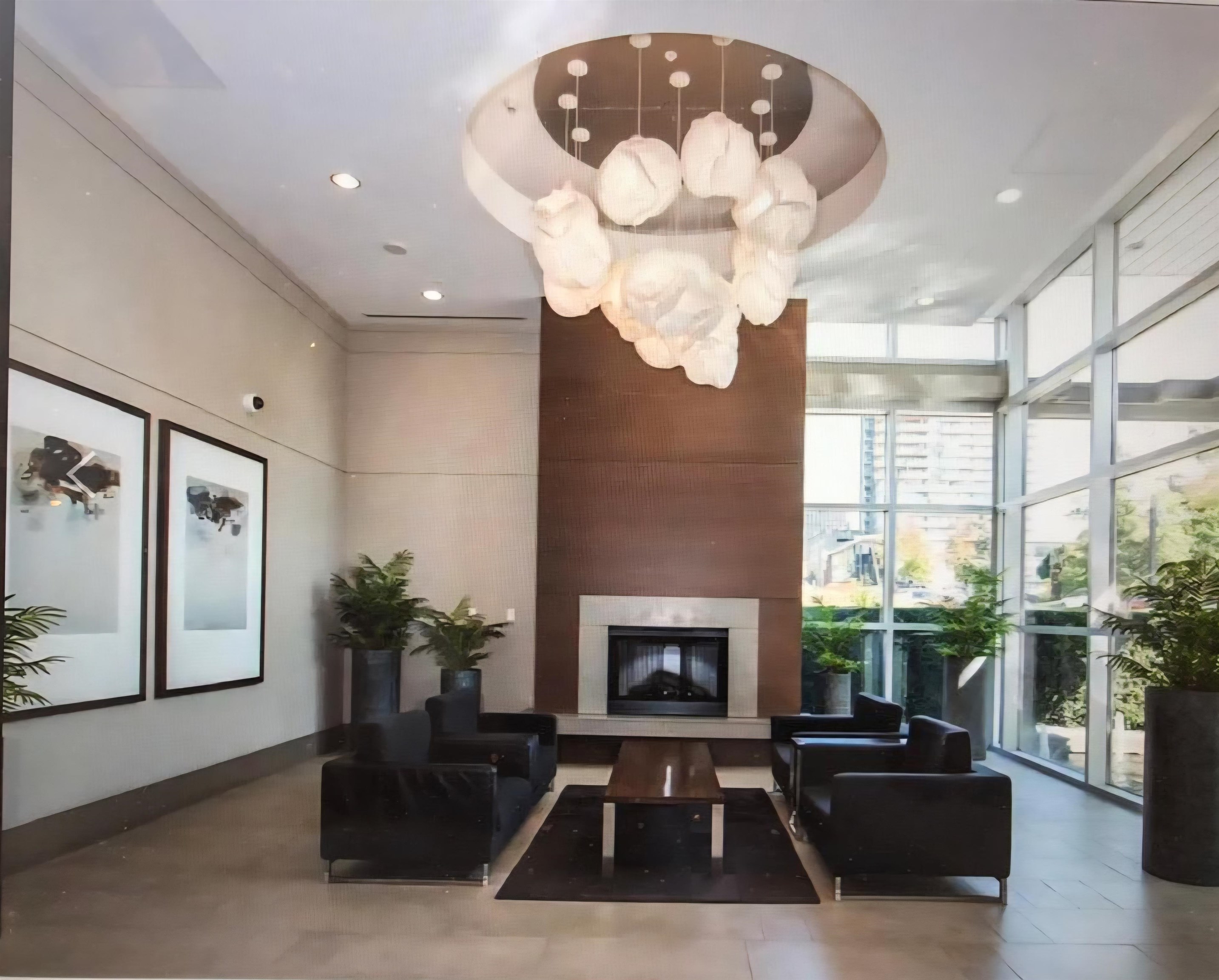 304 158 13TH STREET, R3066118, BC,