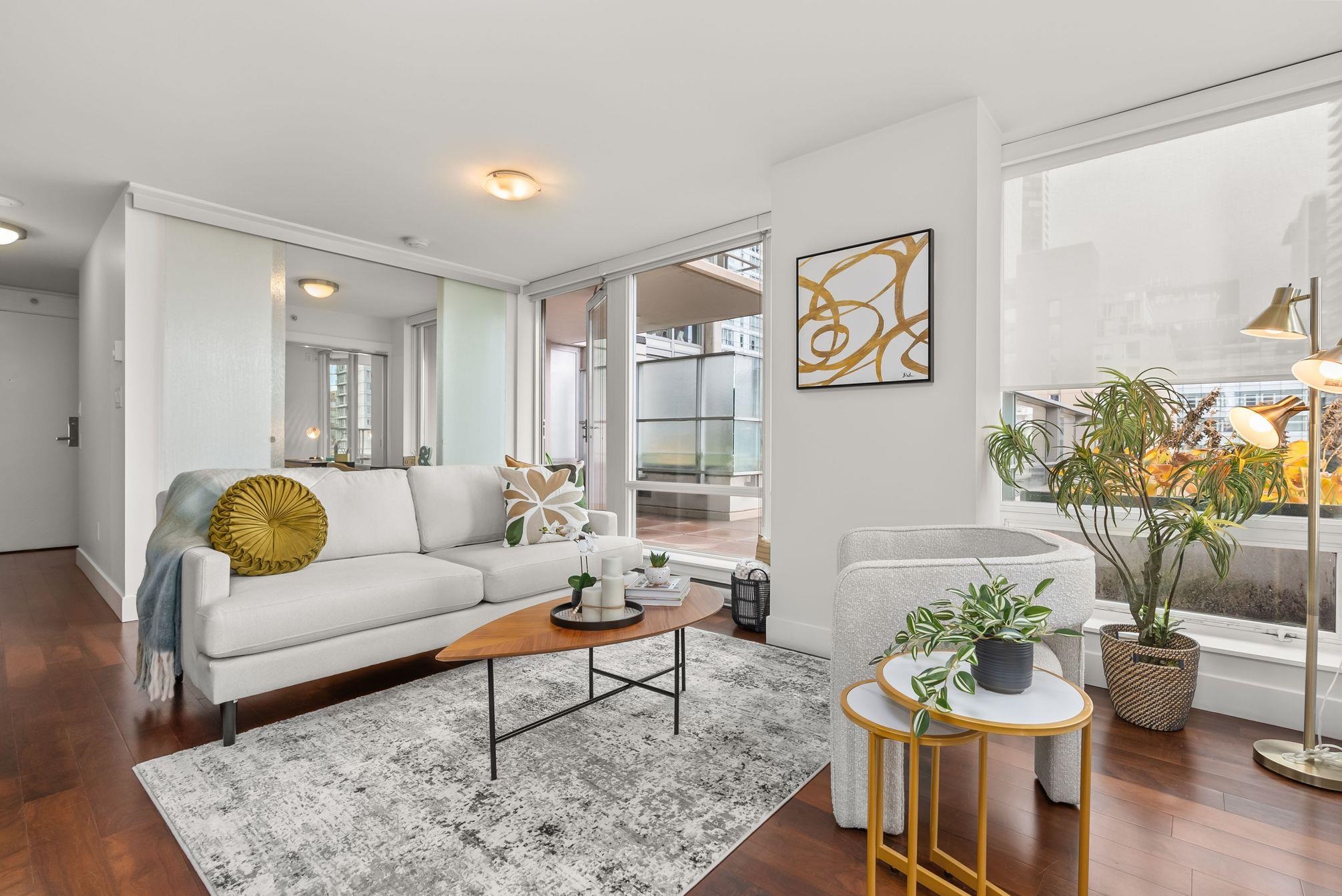 MLS® listing #R3066227 for sale located at 907 565 SMITHE STREET