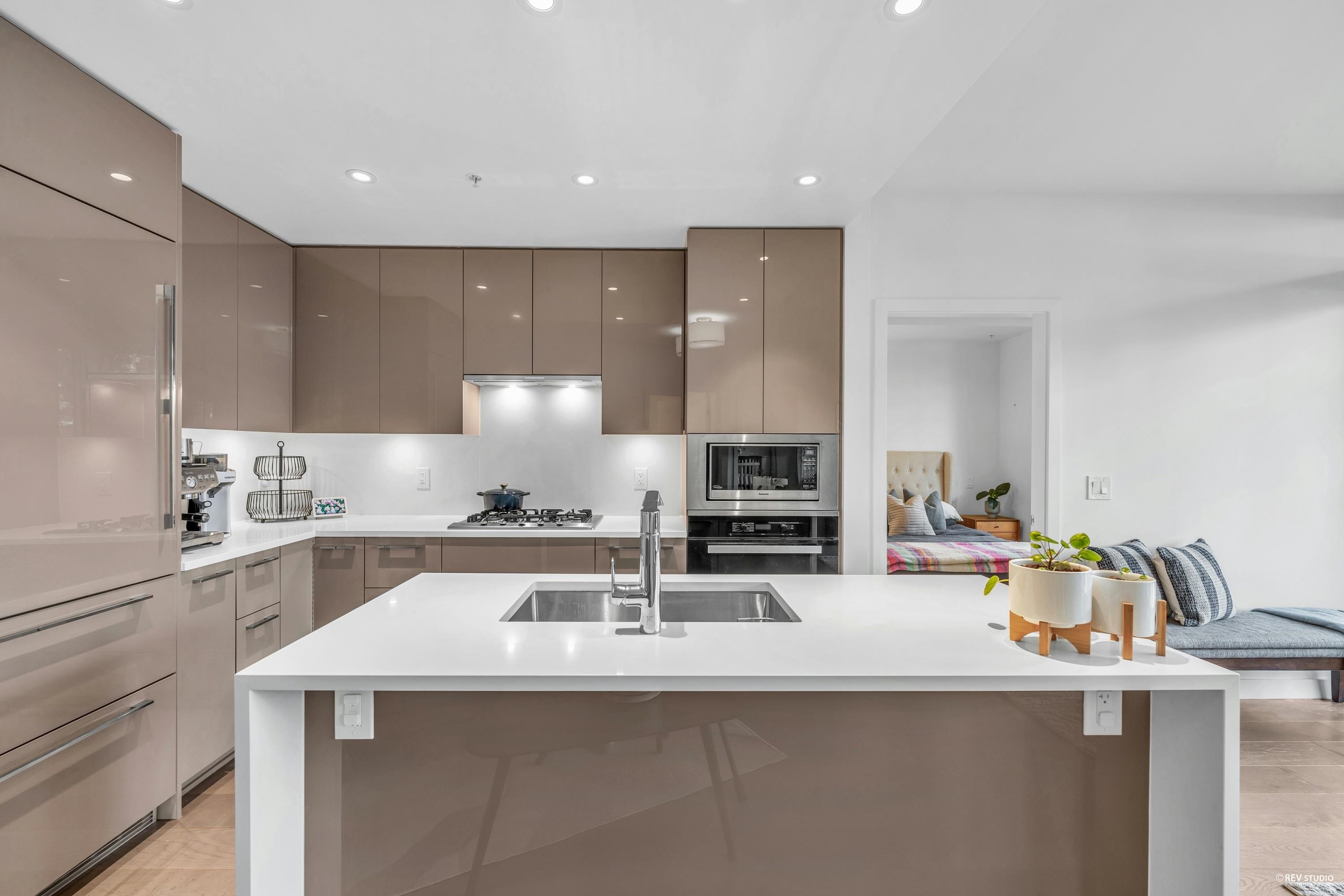 107 5189 CAMBIE STREET, R3066243, BC,